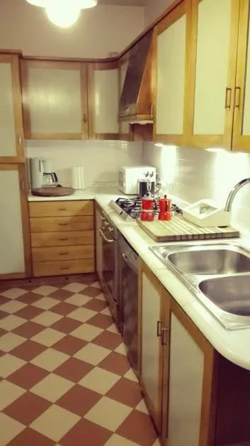 Kitchen or kitchenette in La Casa del Giardiniere
