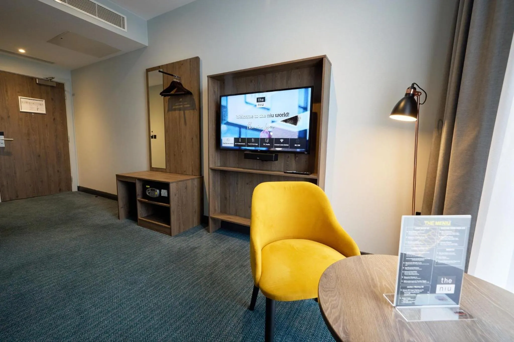 Photo of the whole room in Holiday Inn - the niu, Loom Manchester North by IHG