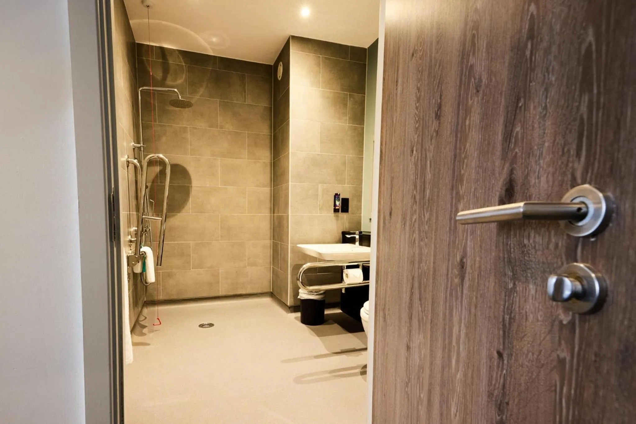 Bathroom in Holiday Inn - the niu, Loom Manchester North by IHG