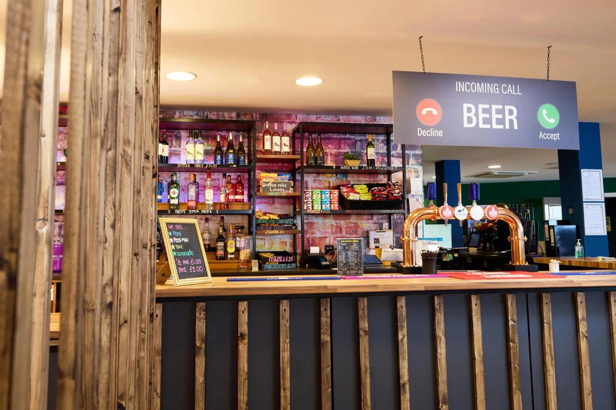 Lounge or bar in Holiday Inn - the niu, Loom Manchester North by IHG