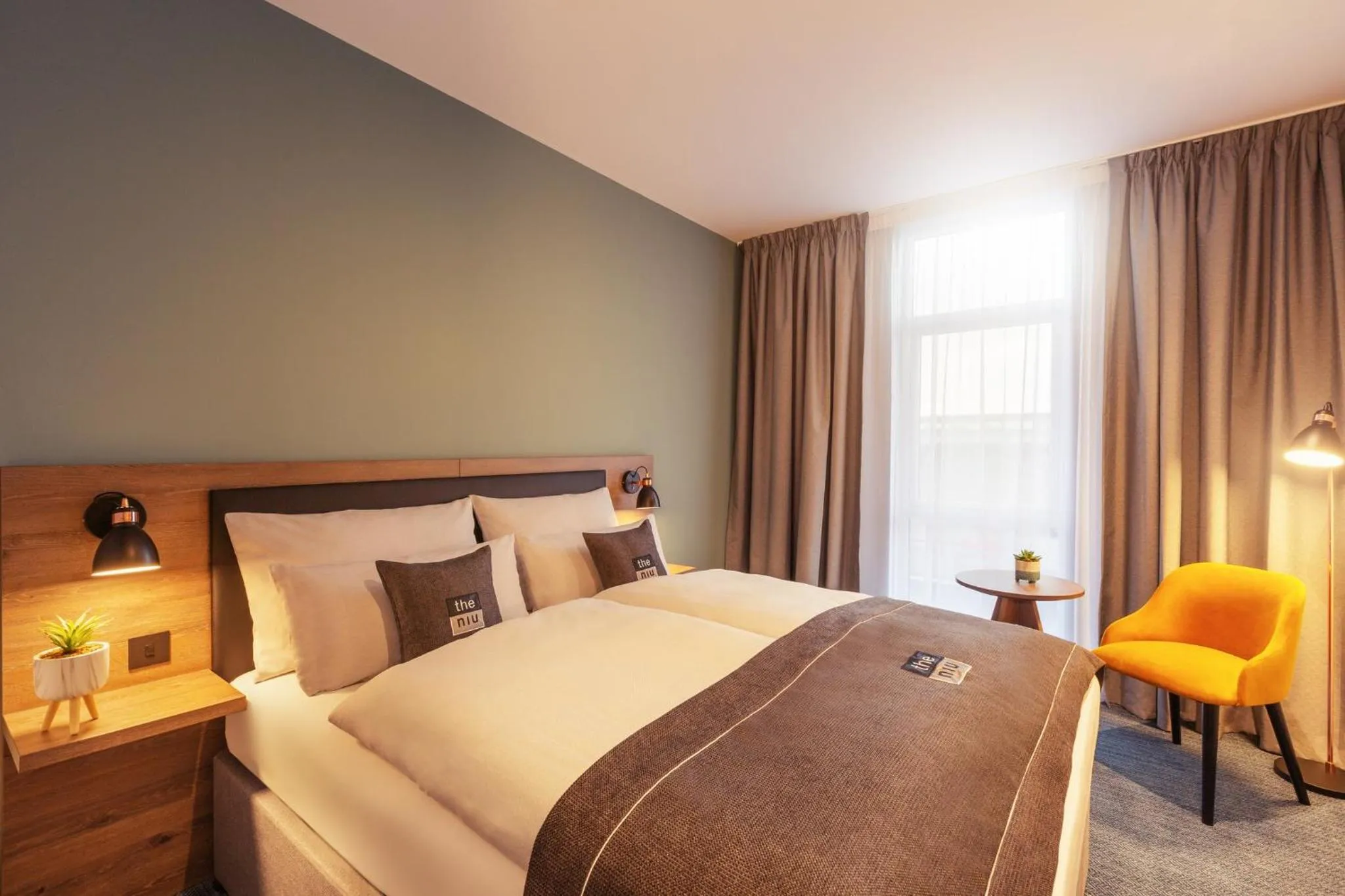 Photo of the whole room, Bed in Holiday Inn - the niu, Loom Manchester North by IHG