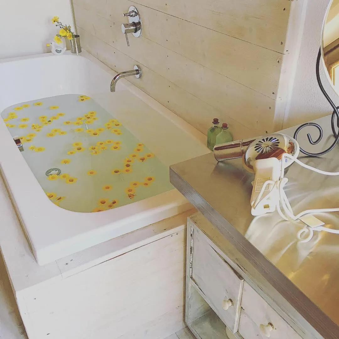 Bathroom in Il Lupo Rosso