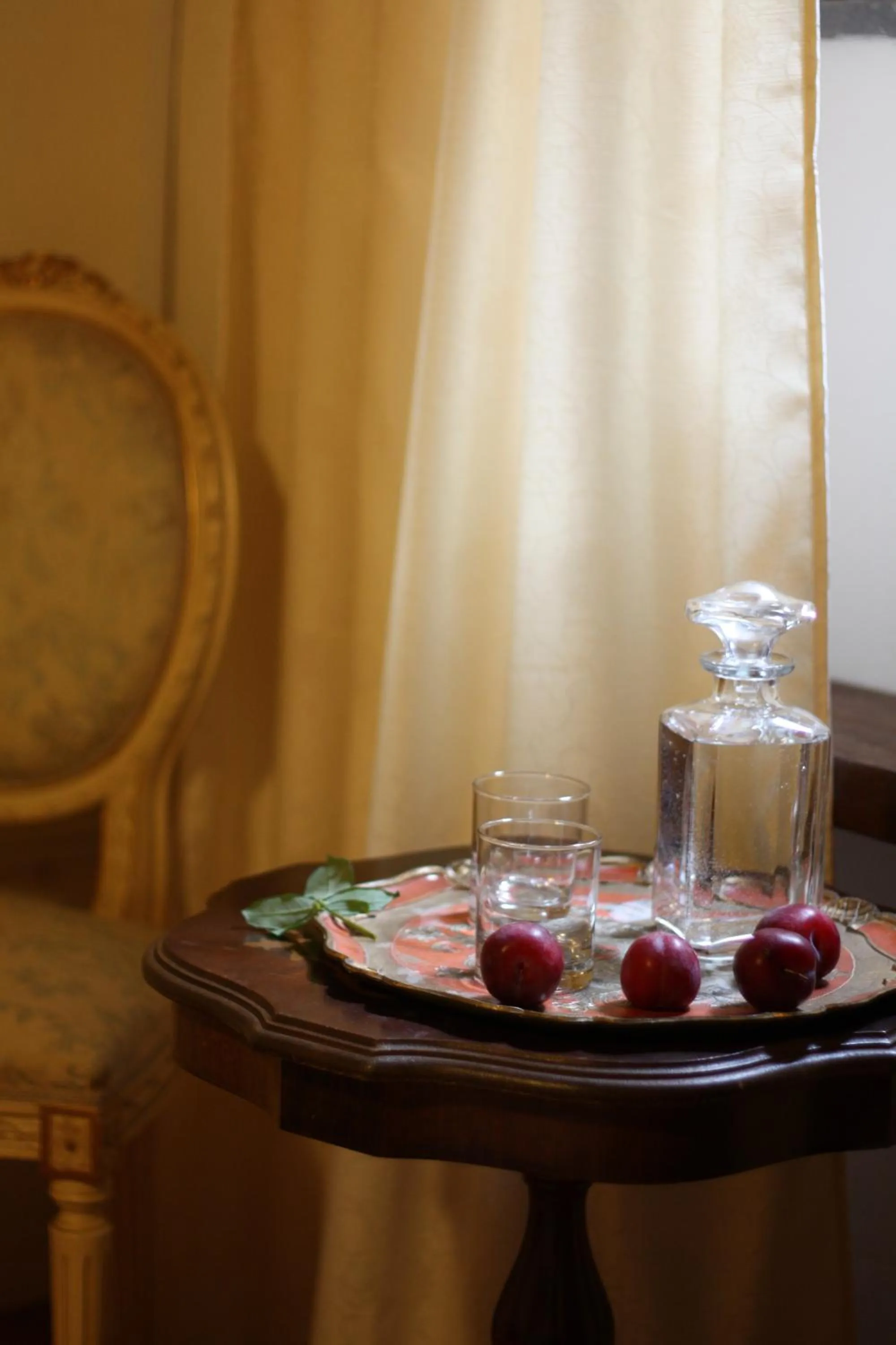 Decorative detail in Il Lupo Rosso