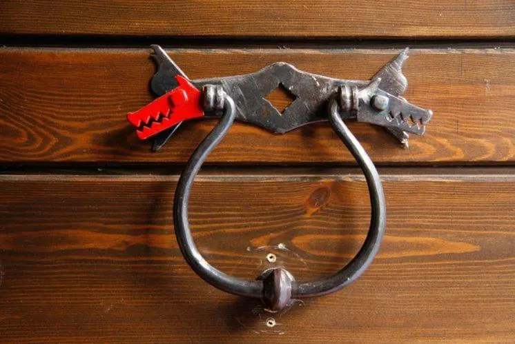 Logo/Certificate/Sign in Il Lupo Rosso