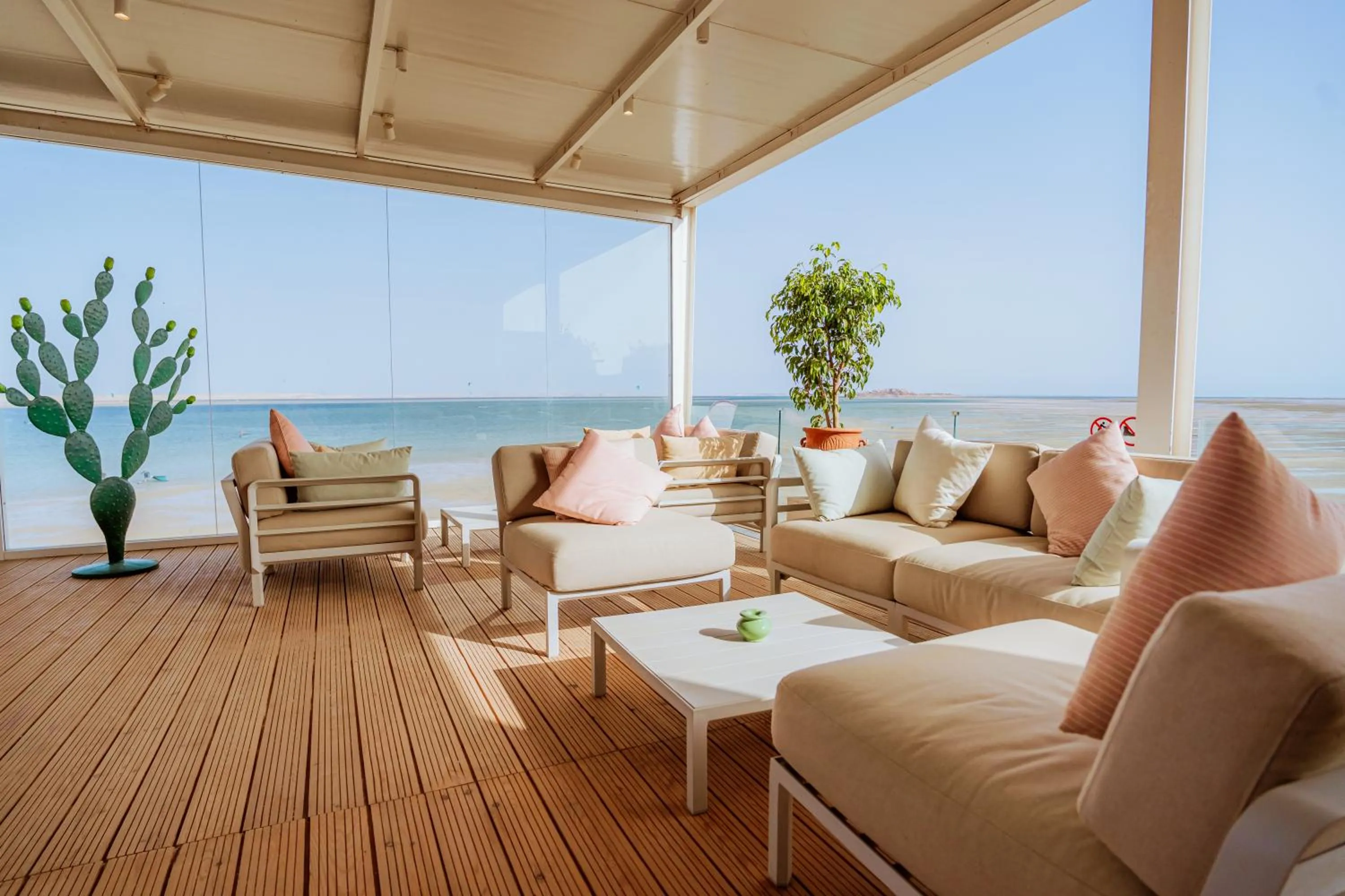 Restaurant/places to eat in PK25 Dakhla