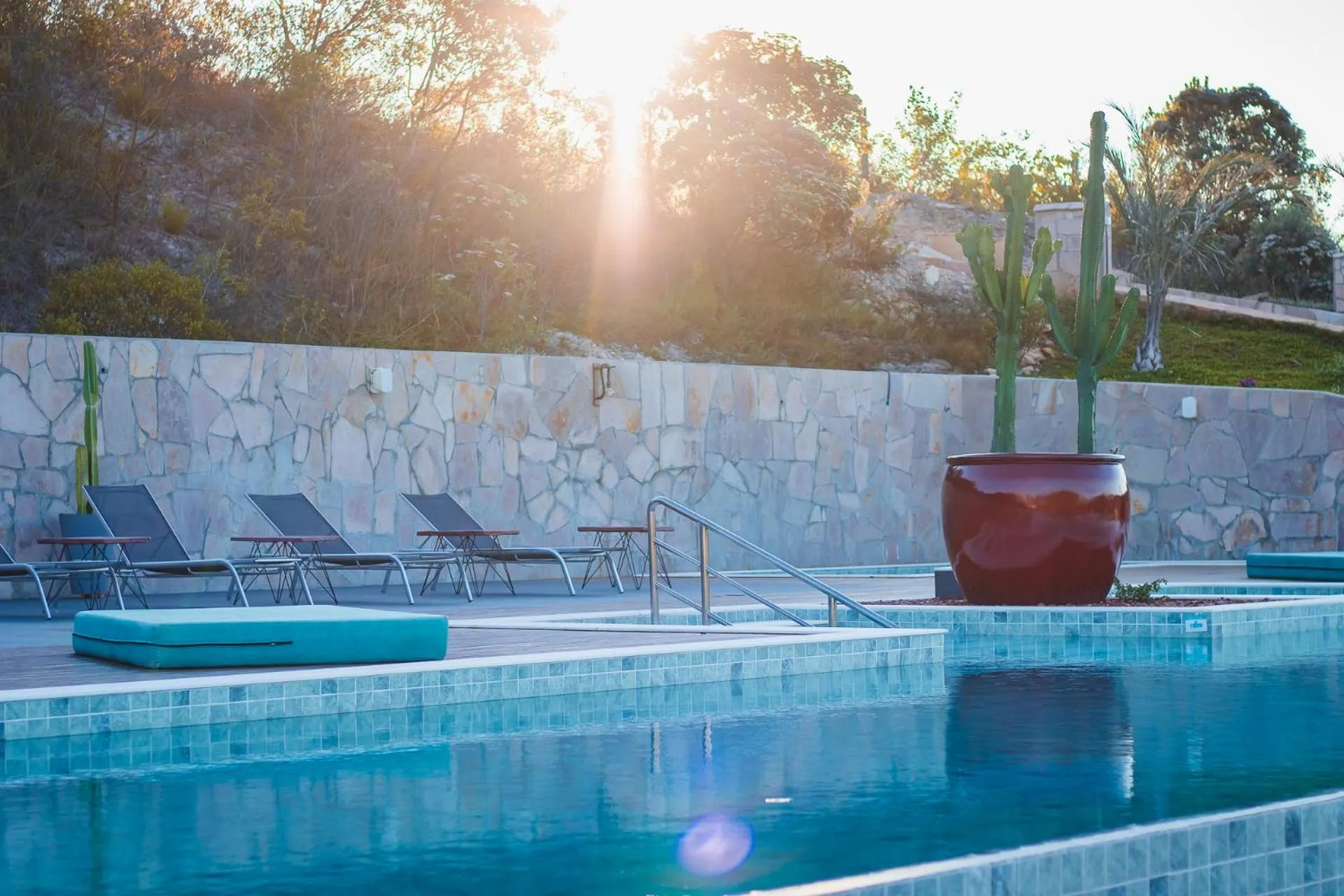 Swimming pool in Pousada Amanhecer