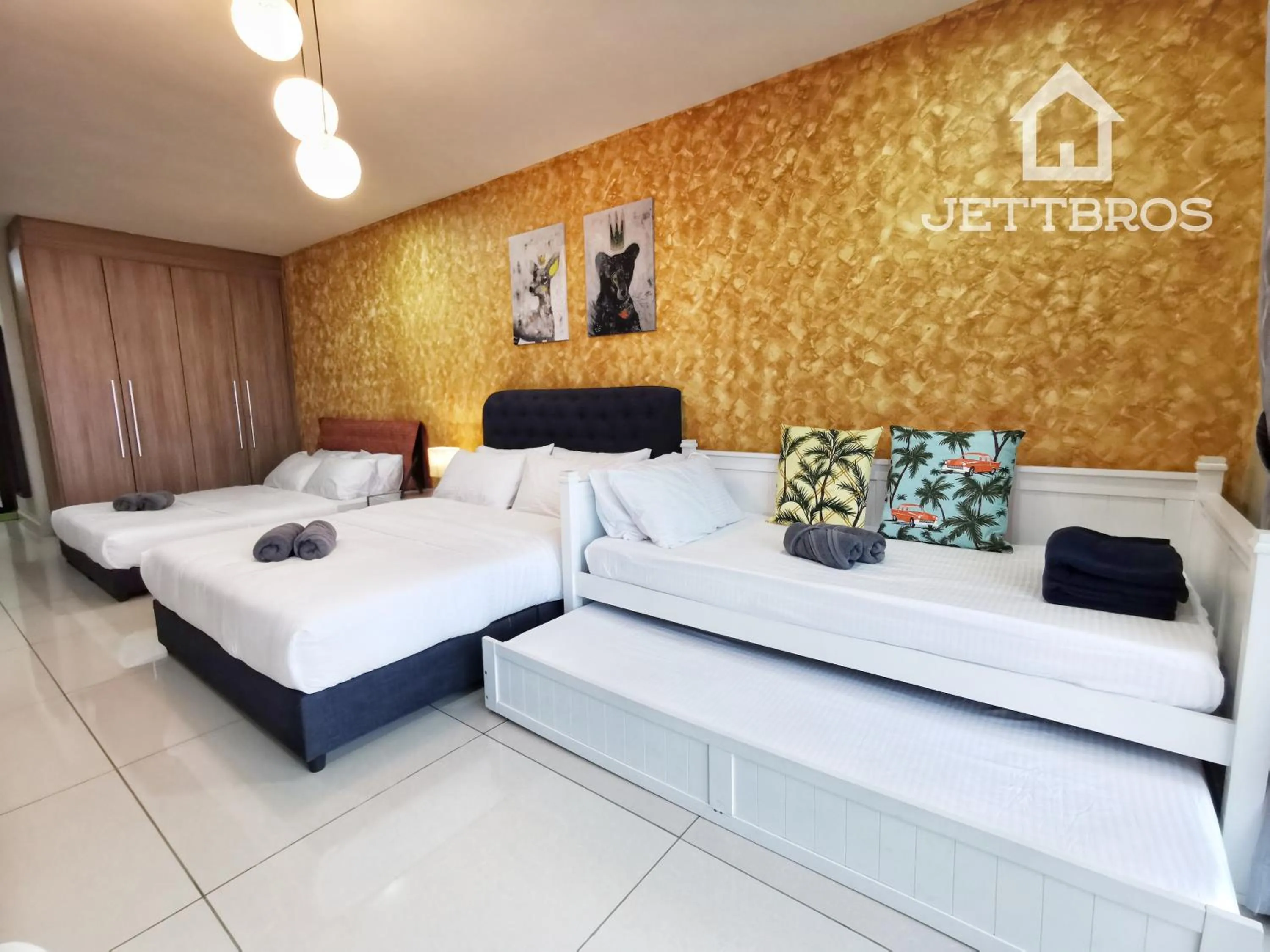 Photo of the whole room, Bed in KSL D'Esplanade By JettBros Johor Bahru