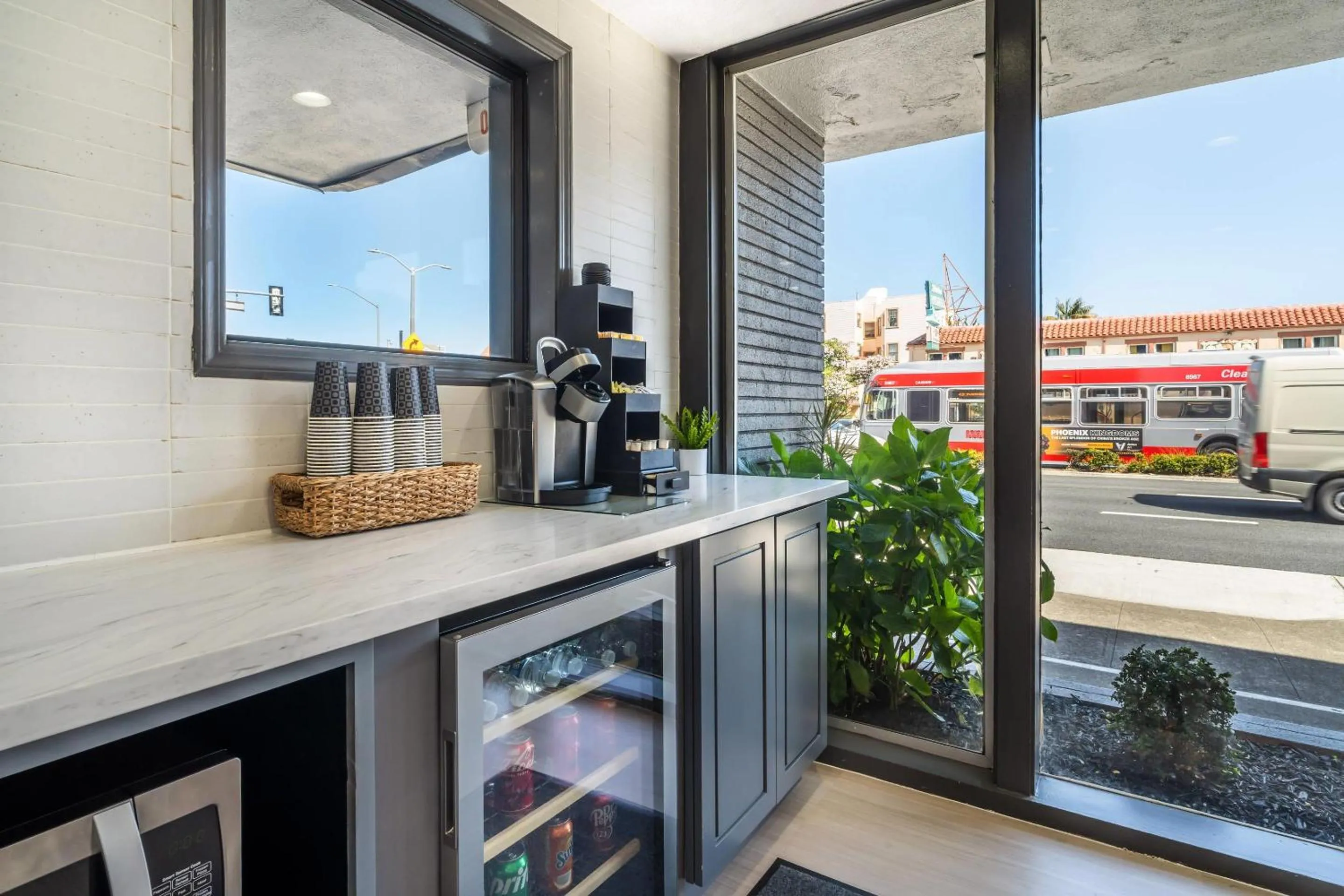 Lobby or reception in La Luna Inn, an Ascend Collection Hotel
