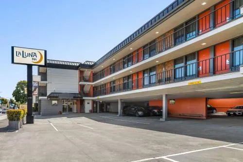 Property building in La Luna Inn, an Ascend Collection Hotel