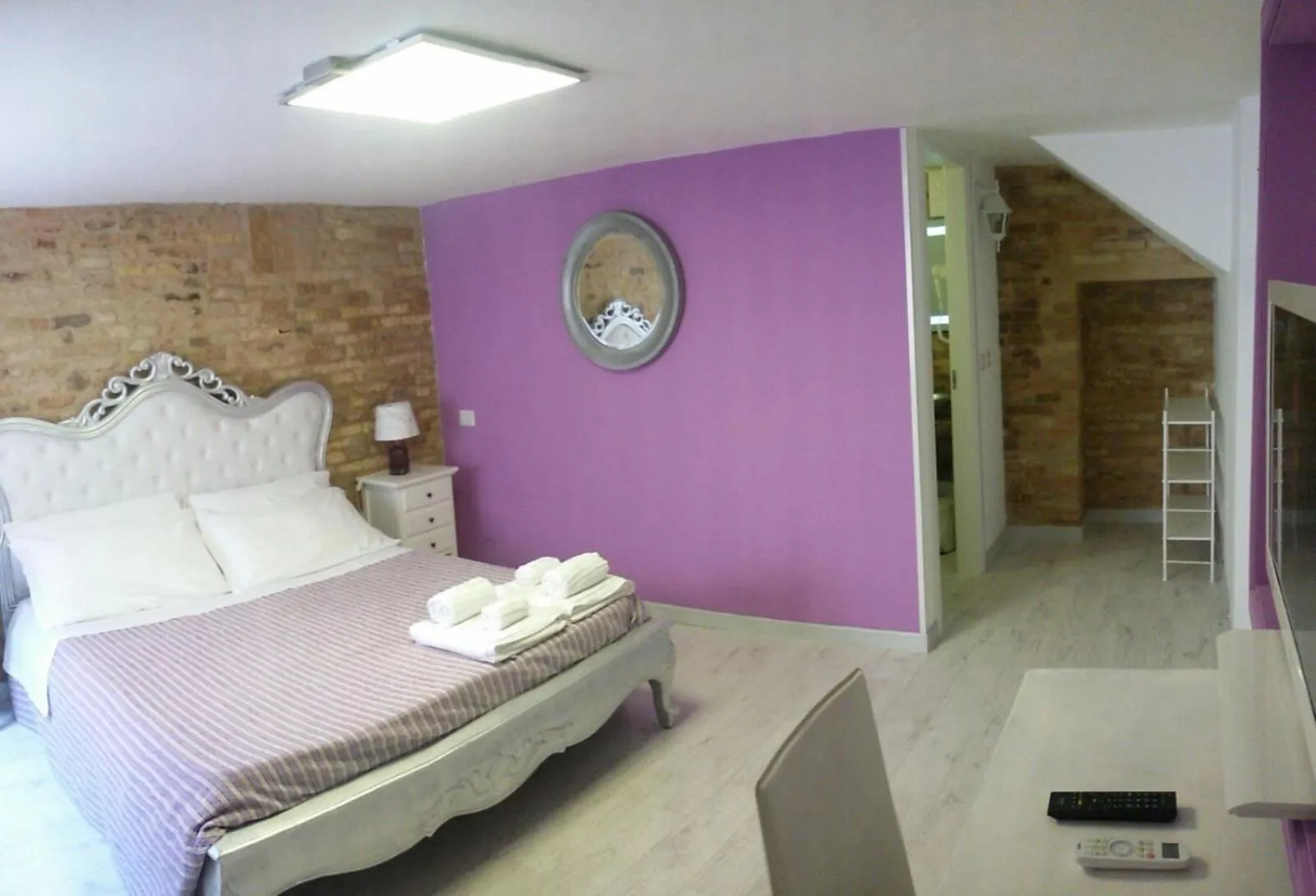 Photo of the whole room, Bed in B&B La Lanterna
