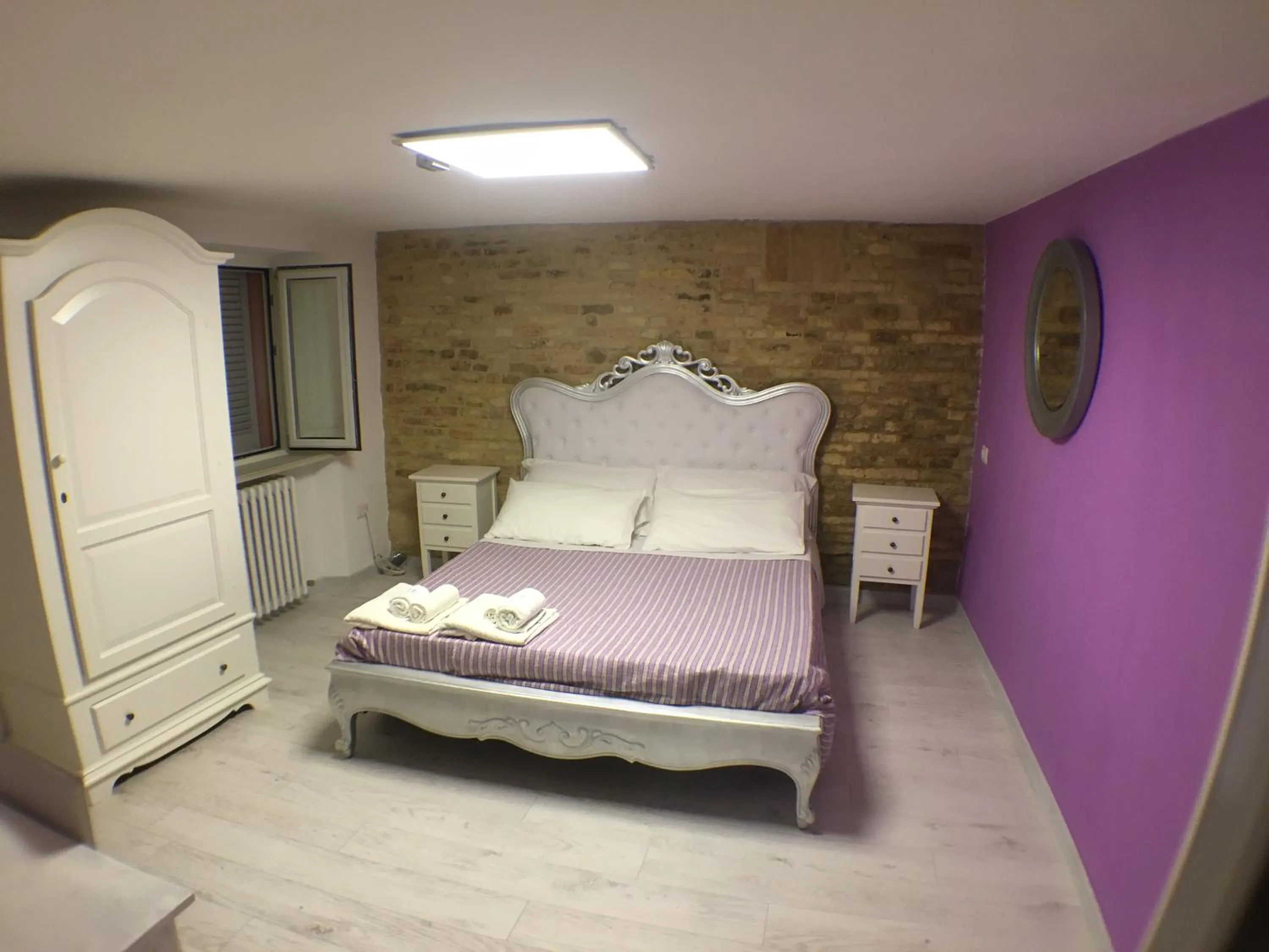 Photo of the whole room, Bed in B&B La Lanterna
