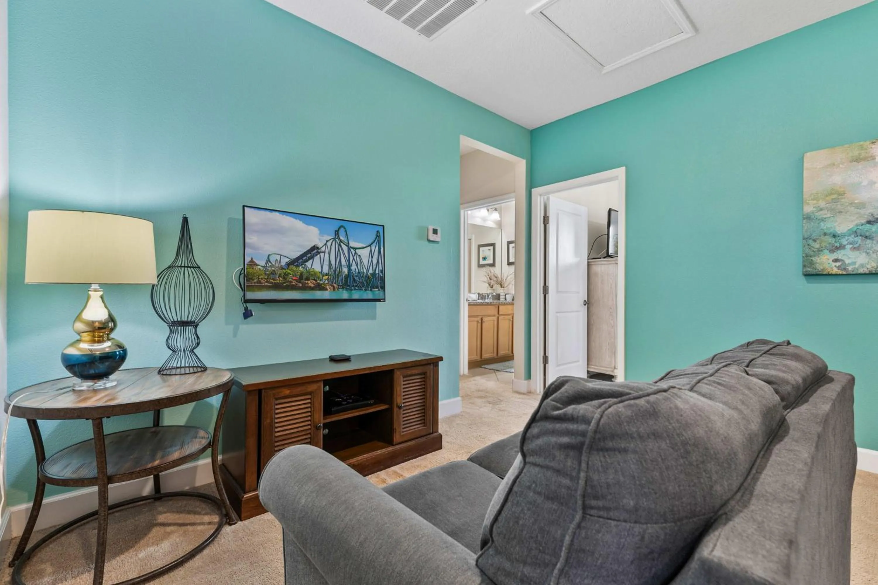 3b25b Townhouse 15 min from Disney Enclaves at Festival