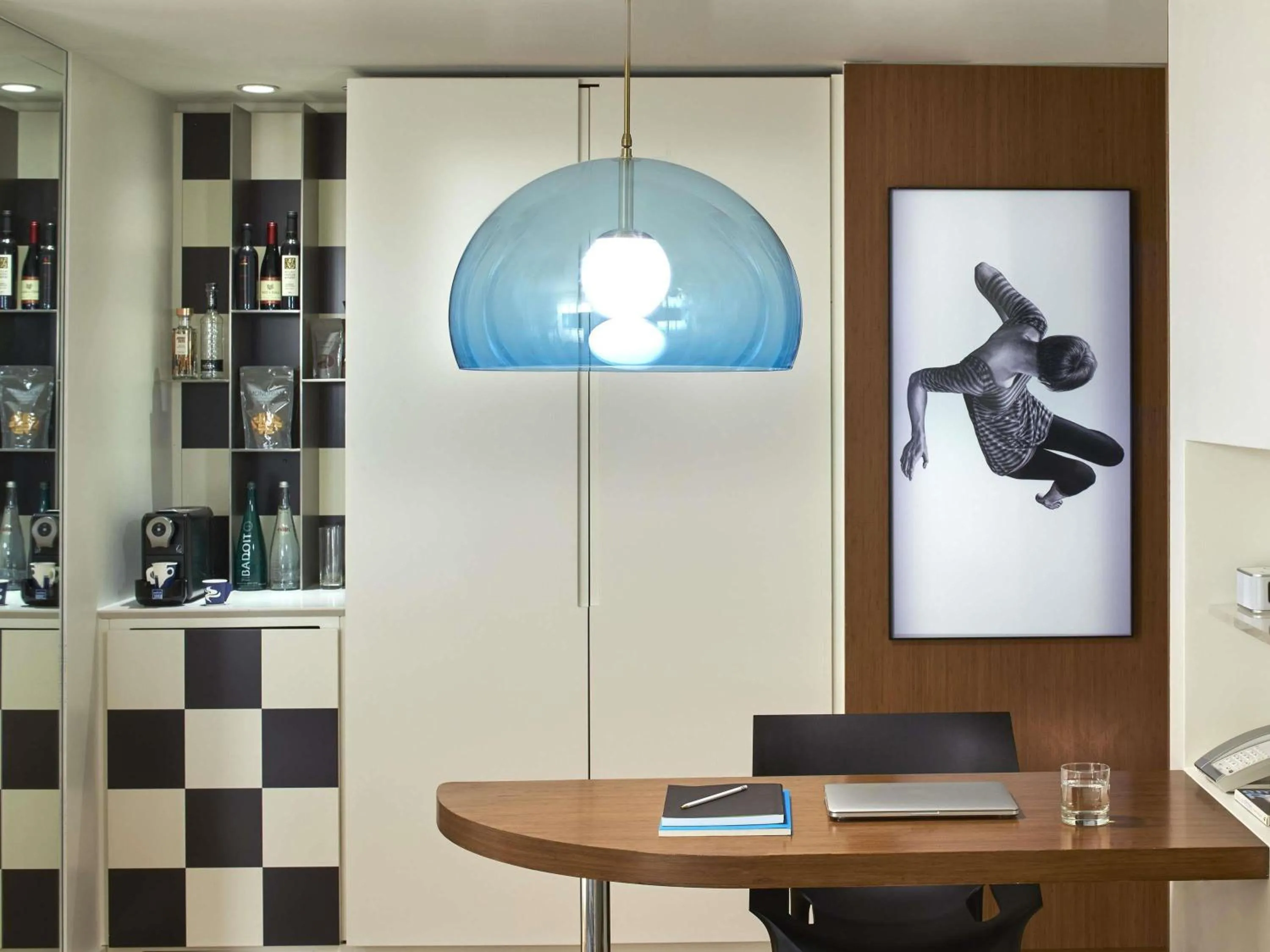 Bedroom in Mondrian Los Angeles