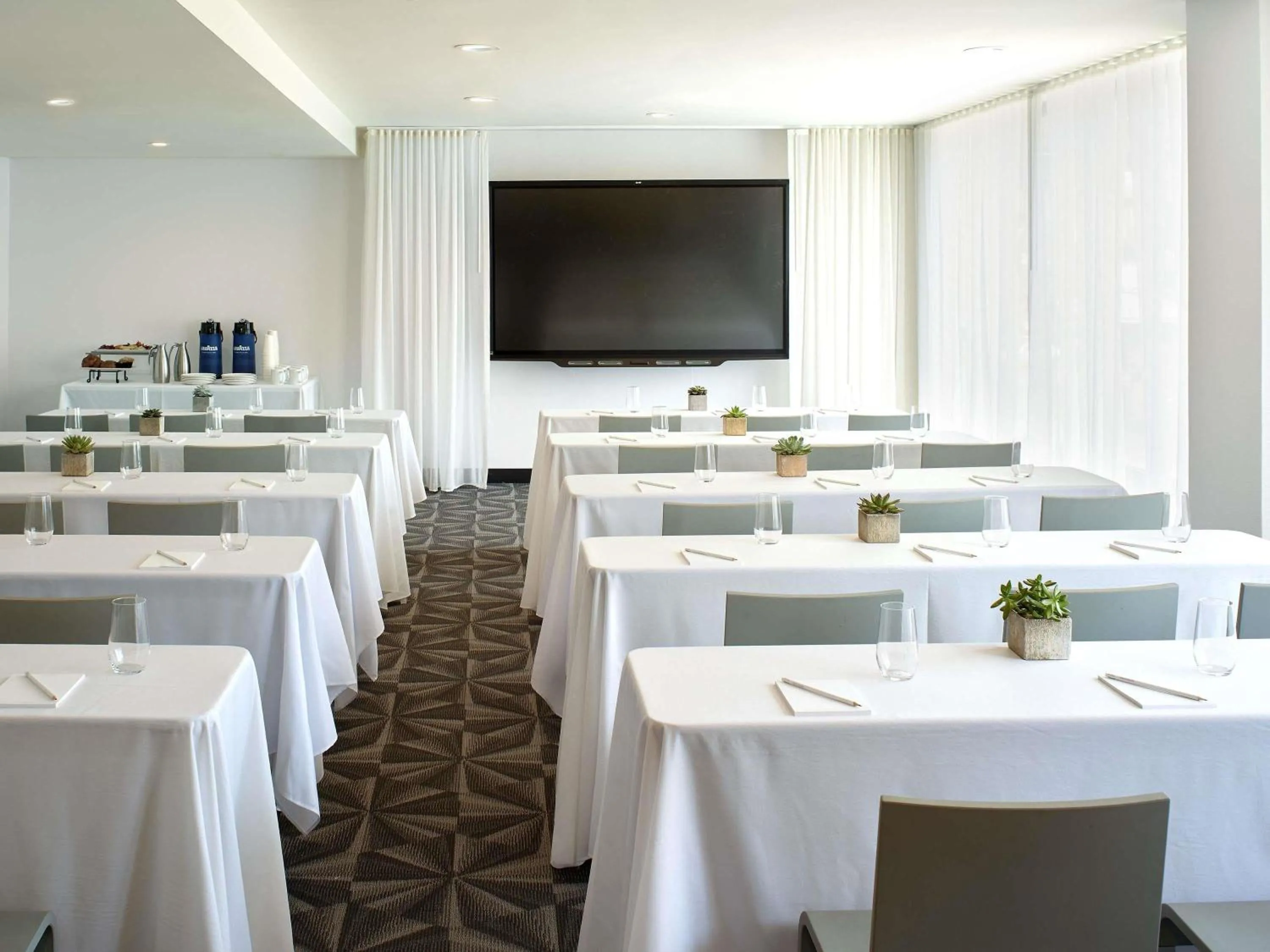 Meeting/conference room in Mondrian Los Angeles