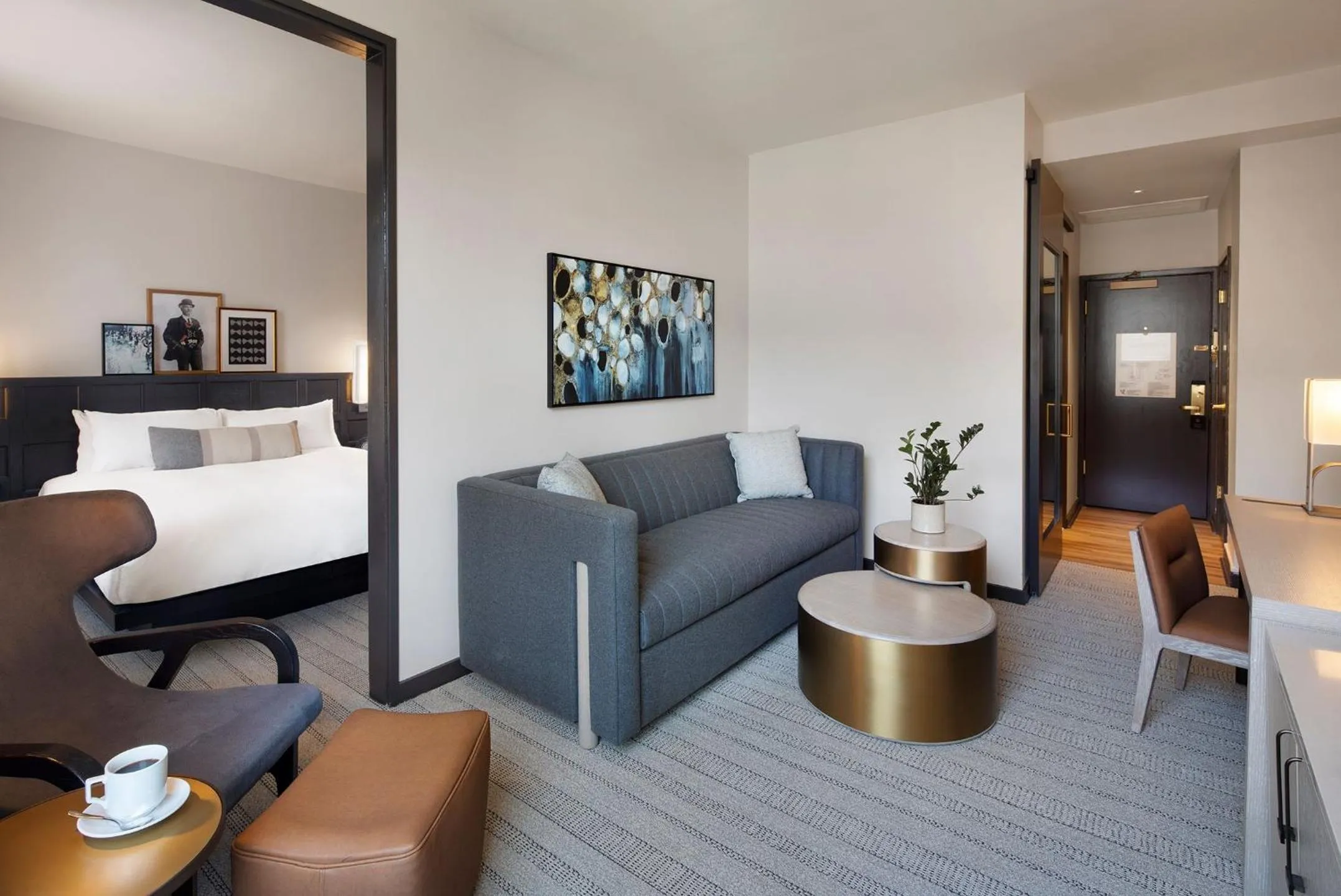 Living room in The Clift Royal Sonesta San Francisco