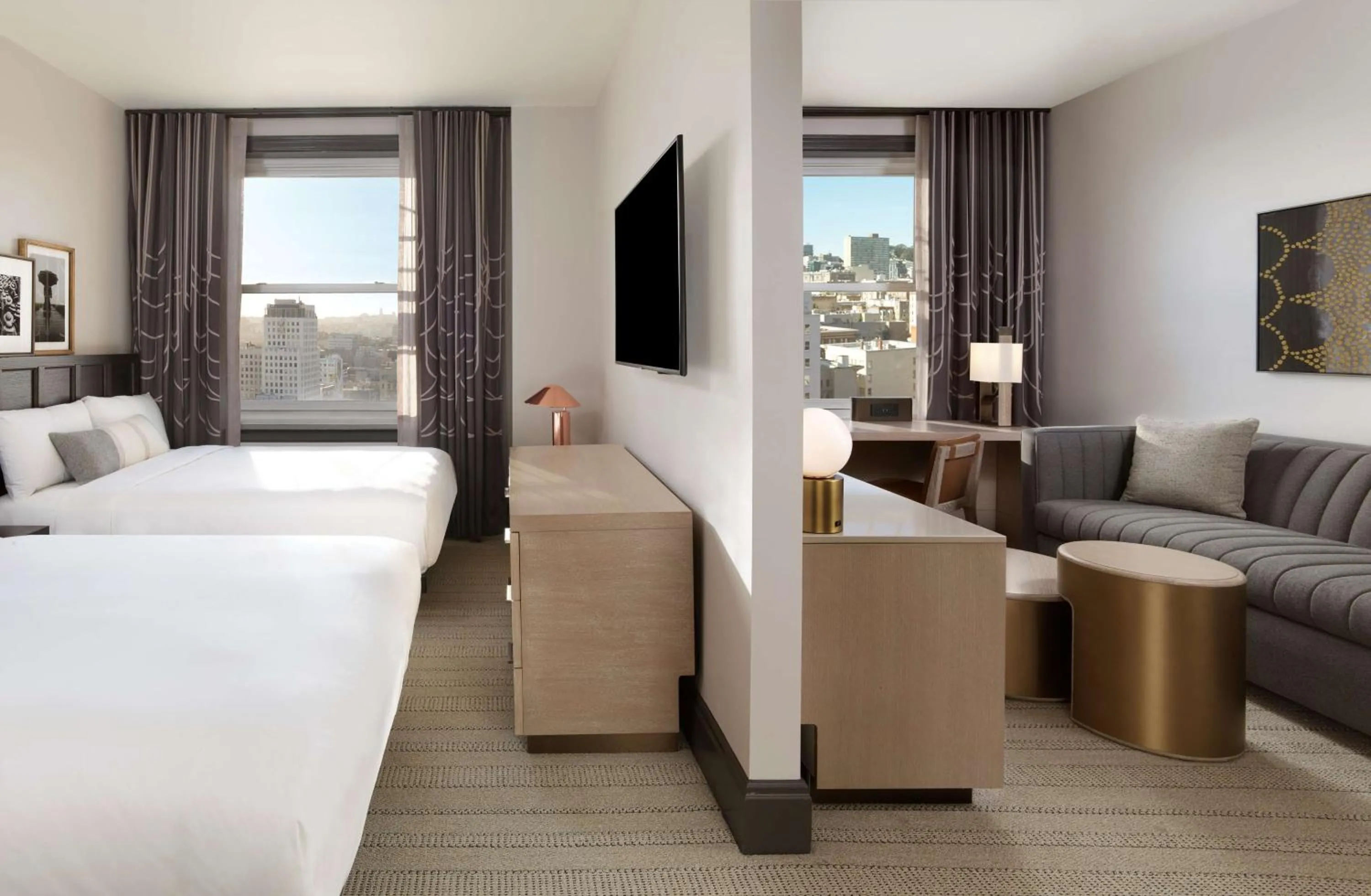 Photo of the whole room, Bed in The Clift Royal Sonesta San Francisco