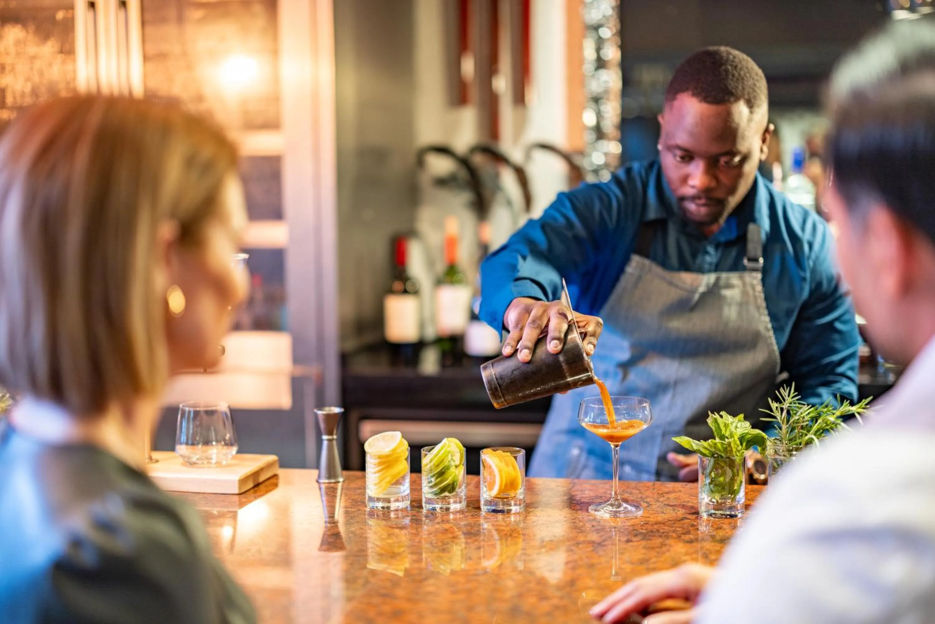 Food and drinks in Melrose Georgetown Hotel