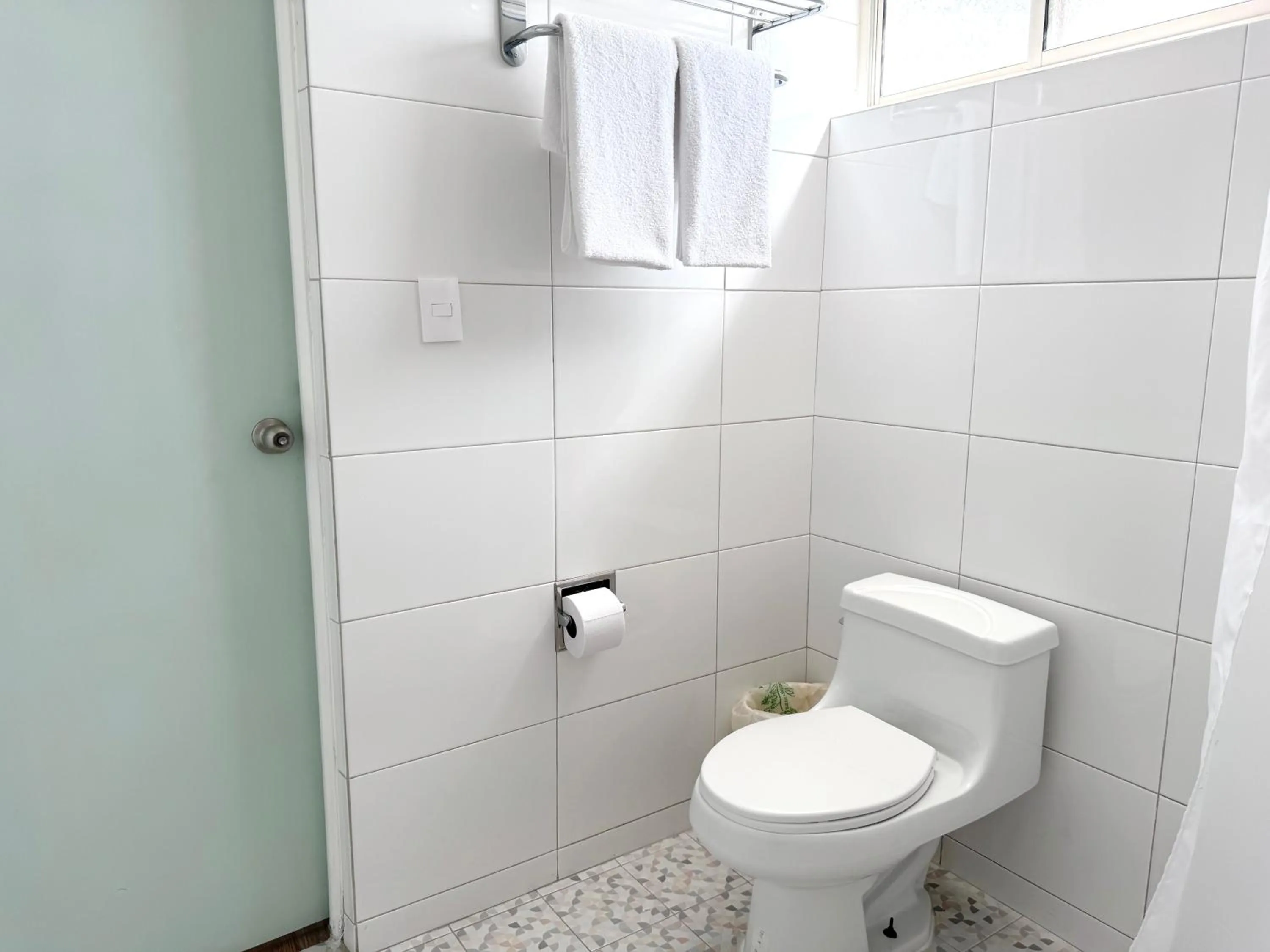 Bathroom in Hotel La Siesta, Gomez Palacio