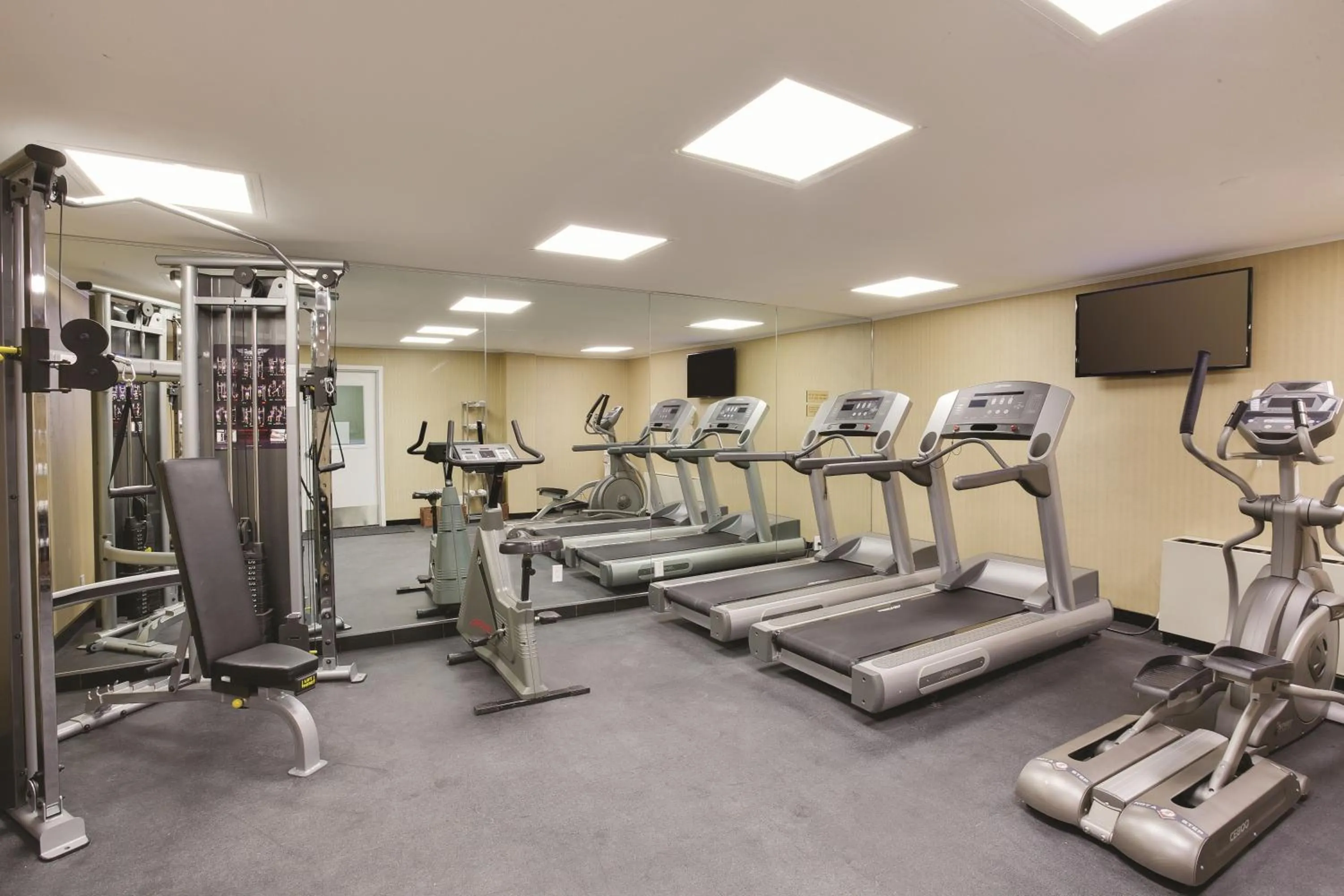 Fitness centre/facilities in The Hotel at Fifth Avenue