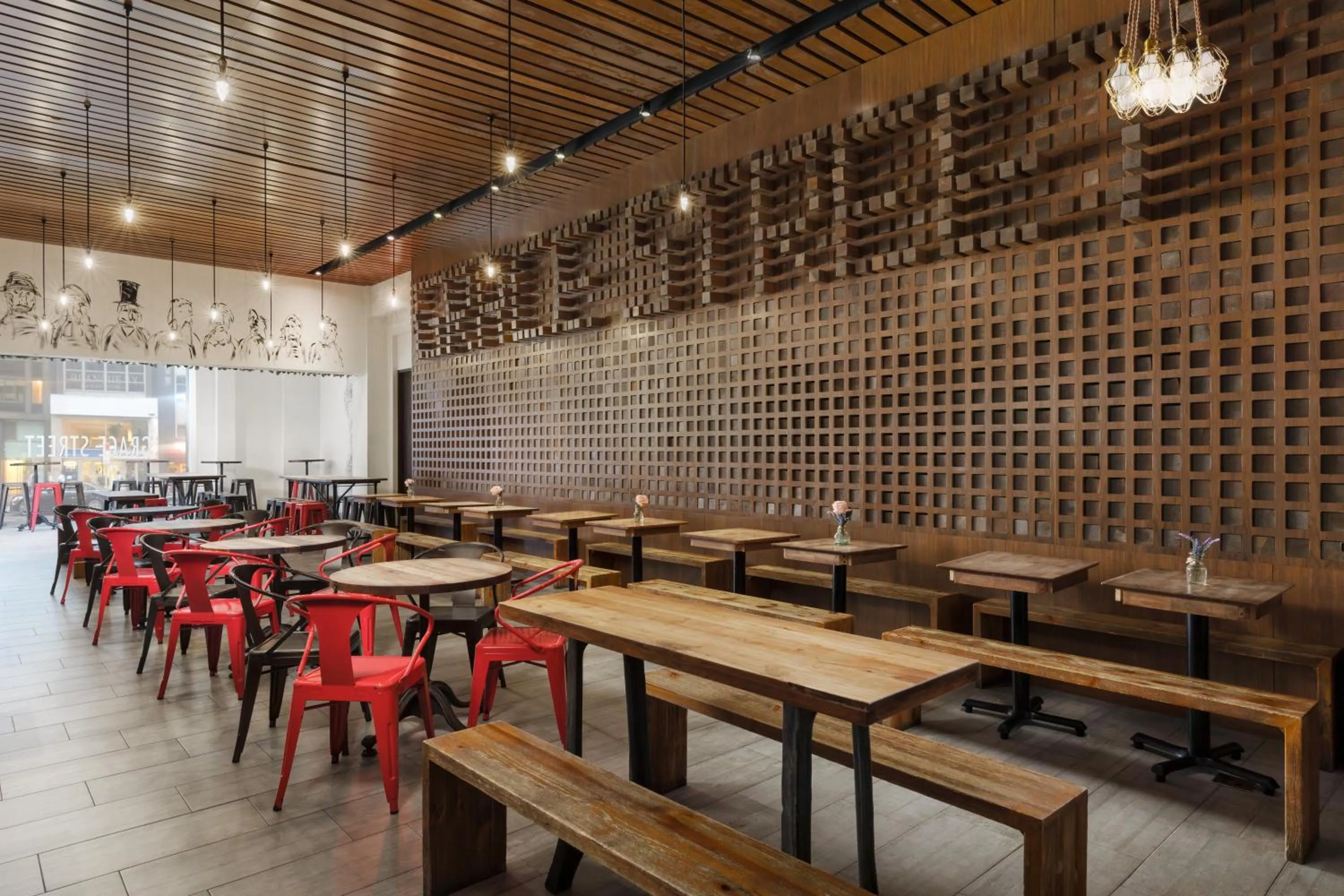 Restaurant/places to eat in The Hotel at Fifth Avenue