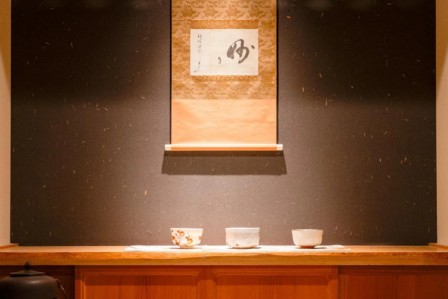 Decorative detail in 都電屋 TodenHotel