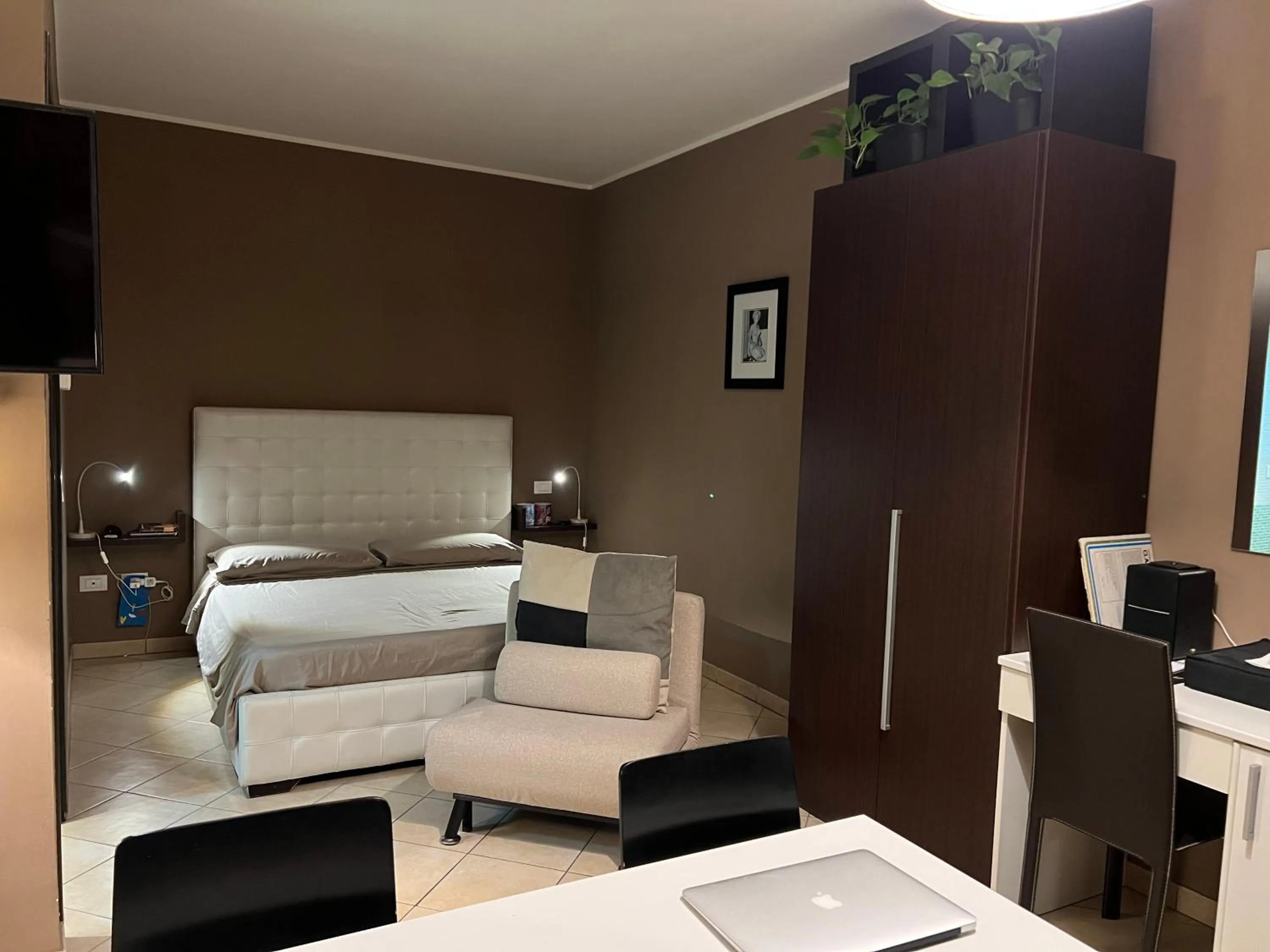 Bedroom, Bed in MyBed B&B