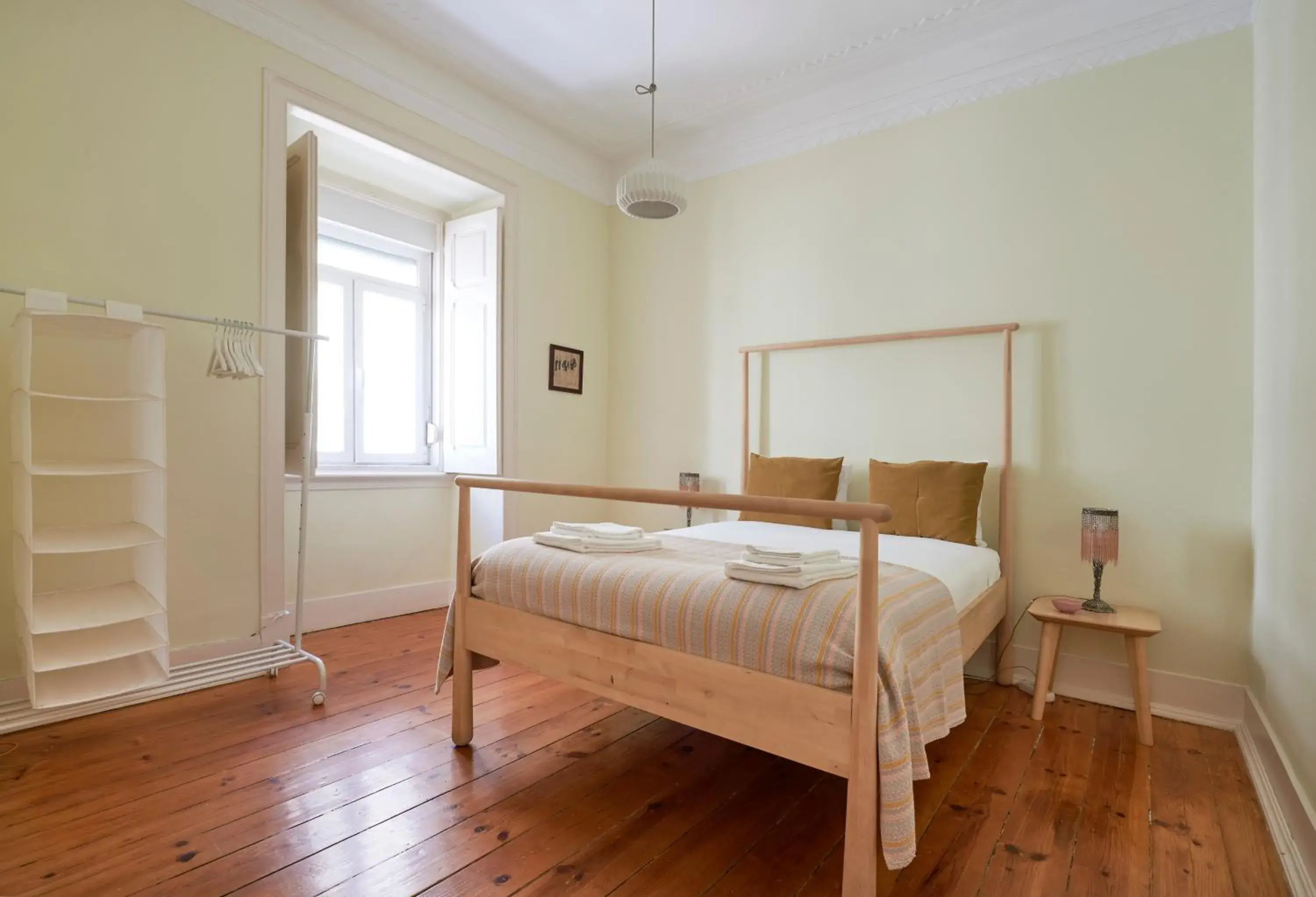 Renovated Spacious Baixa Apartment, By TimeCooler Renovated Spacious Baixa Apartment, By TimeCooler
