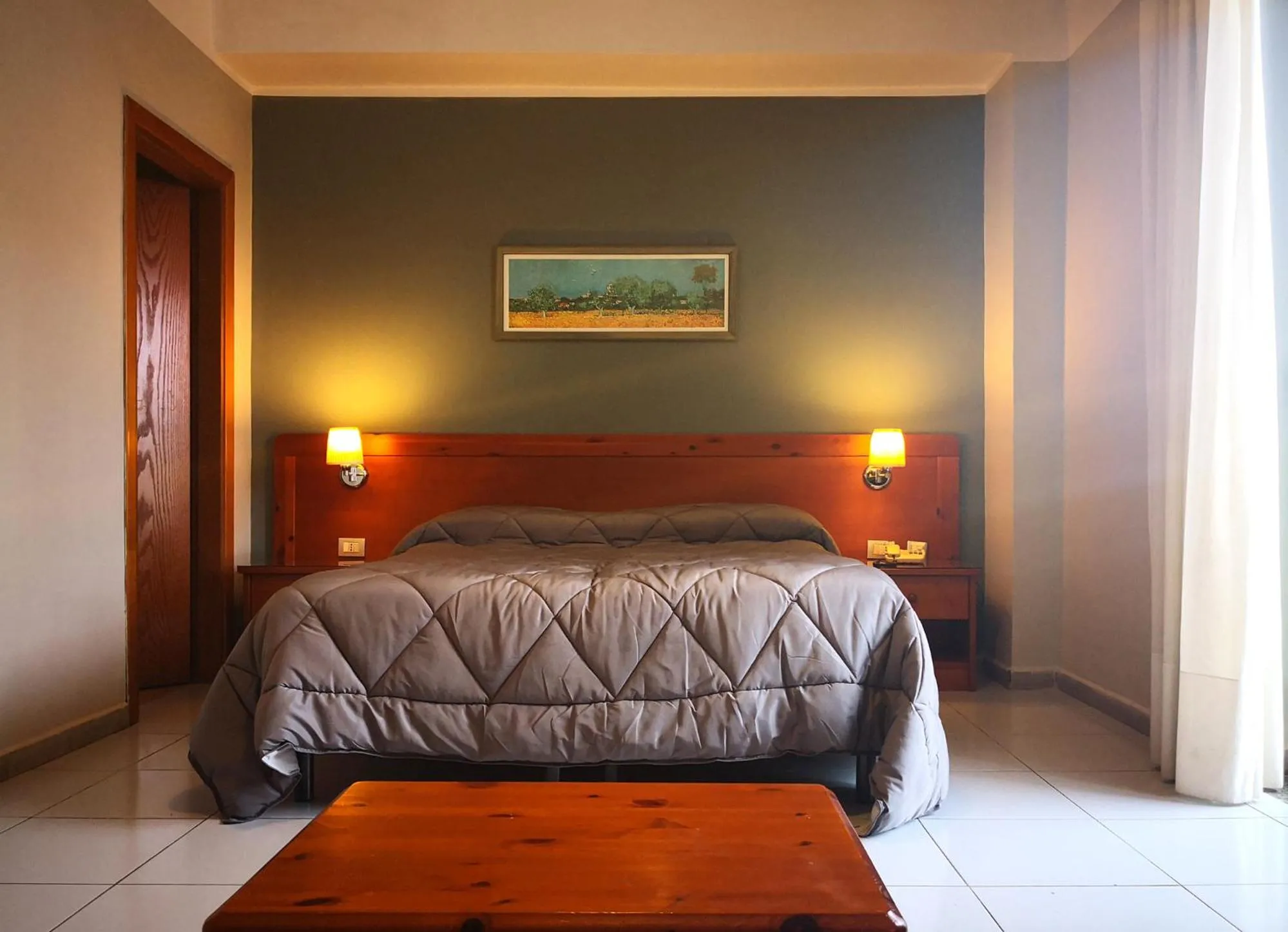 Bed in Albergo Del Pino