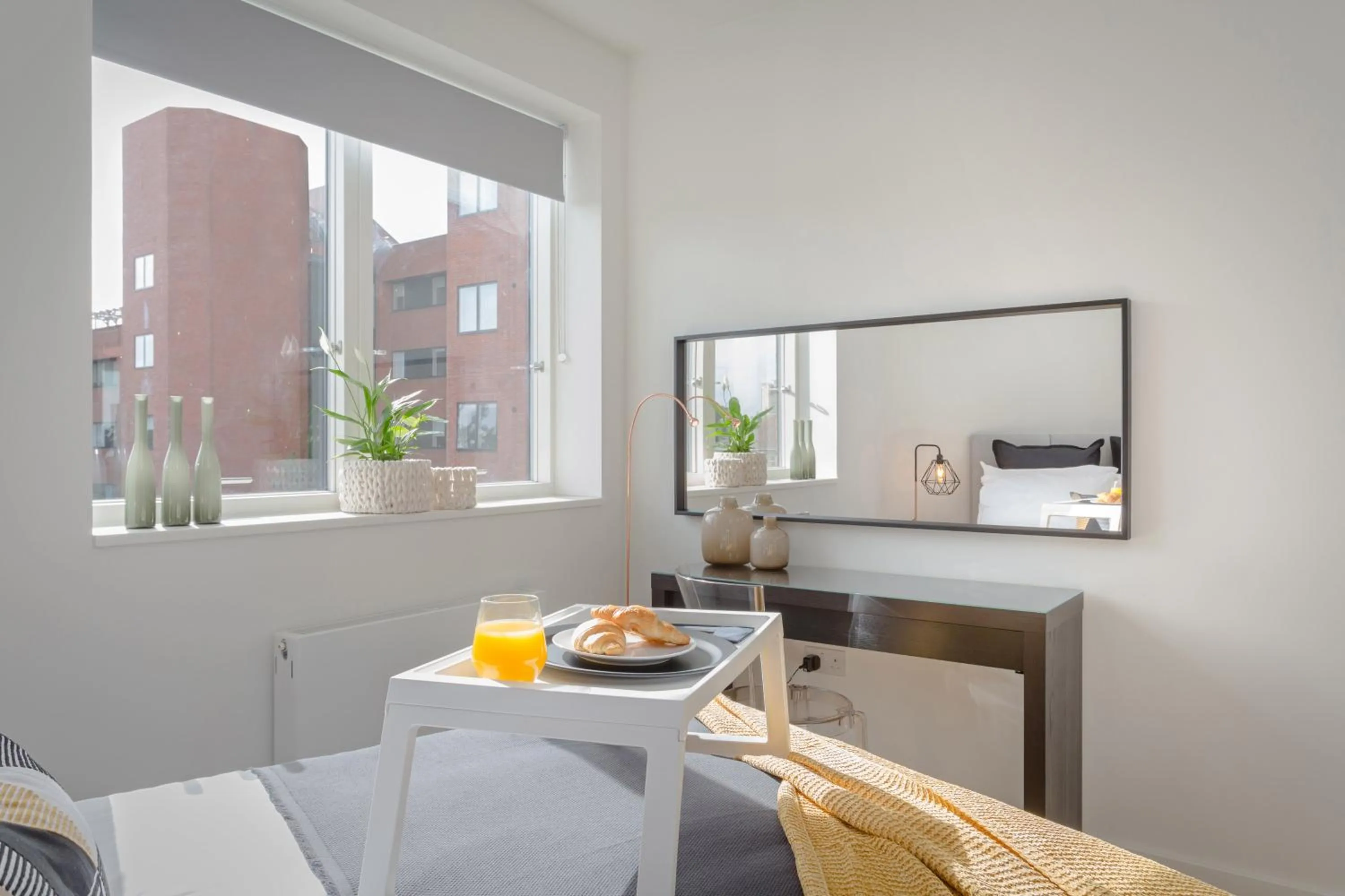 Bedroom, Bed in Luxury Serviced Apartments Stevenage, Hertfordshire