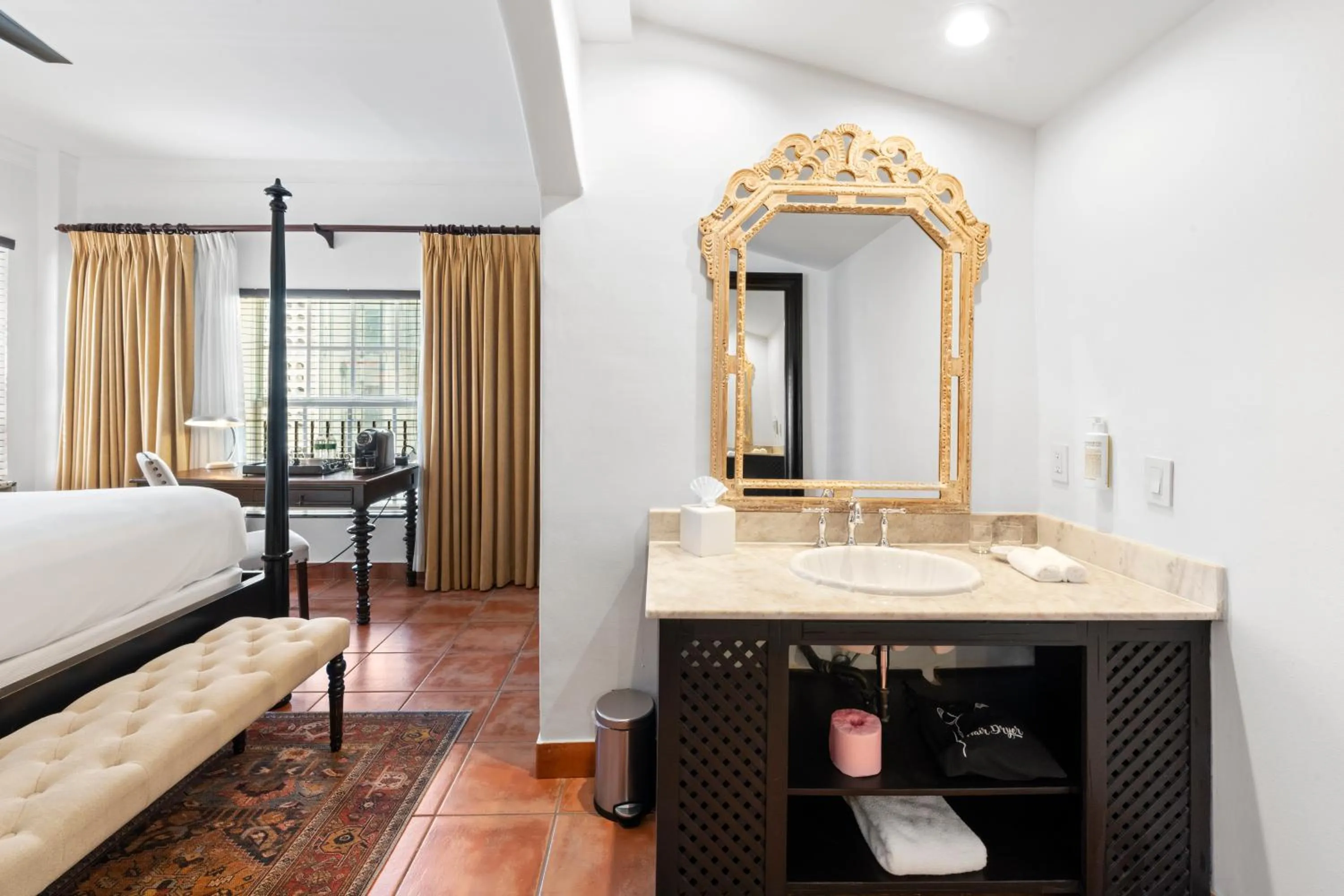Bathroom, Bed in Casa Faena Miami Beach