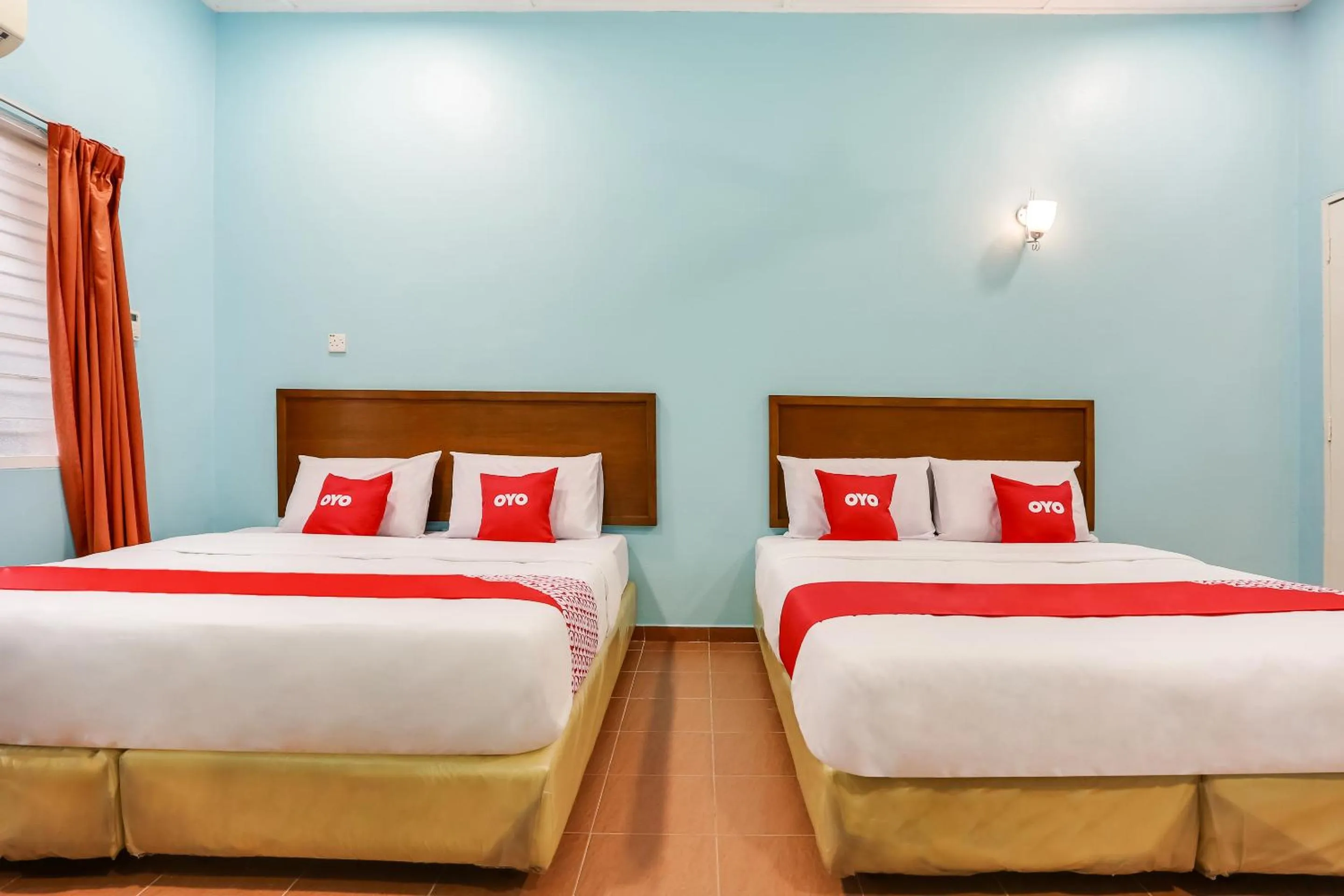 Bedroom, Bed in OYO 44094 Bangi Lanai Hotel