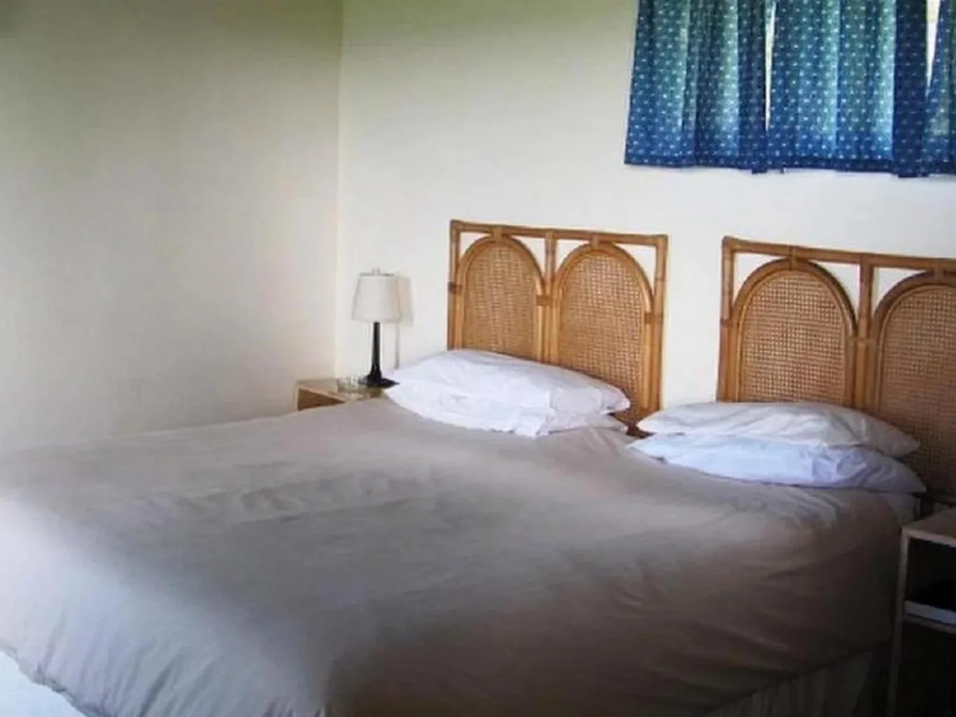 Bed in THE HAVEN HOTEL