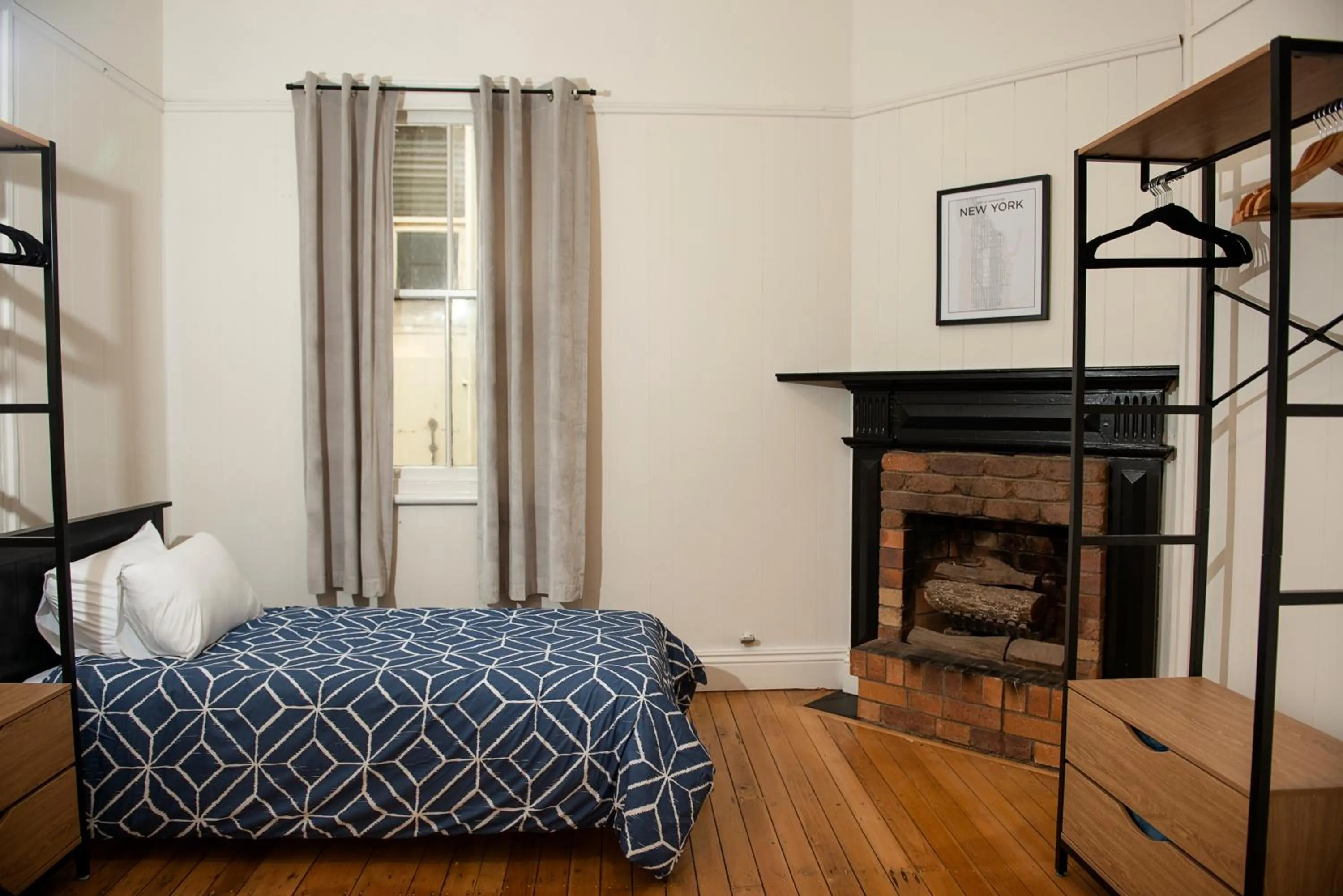 Bed in The Met Hotel