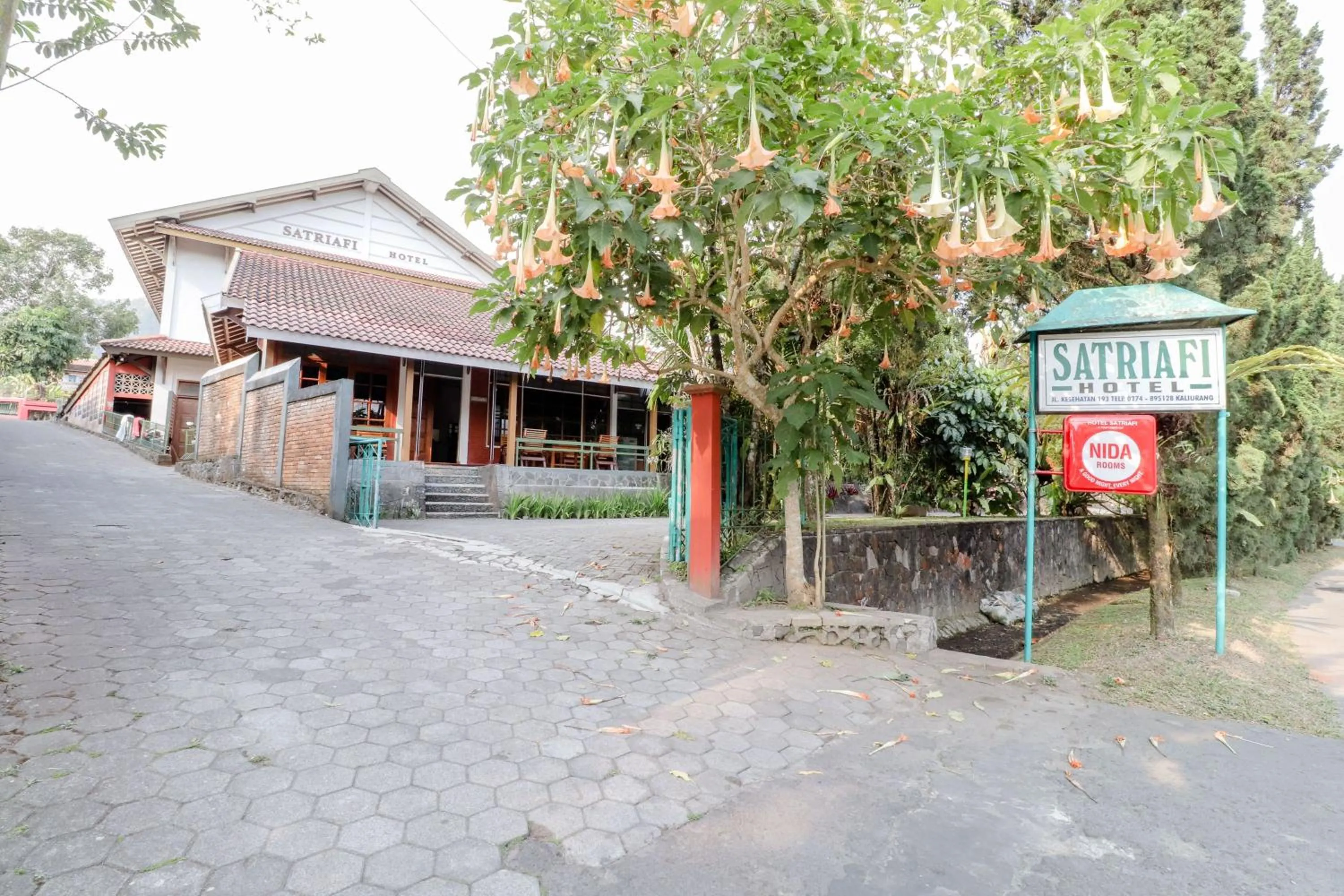 Facade/entrance in Satriafi Hotel