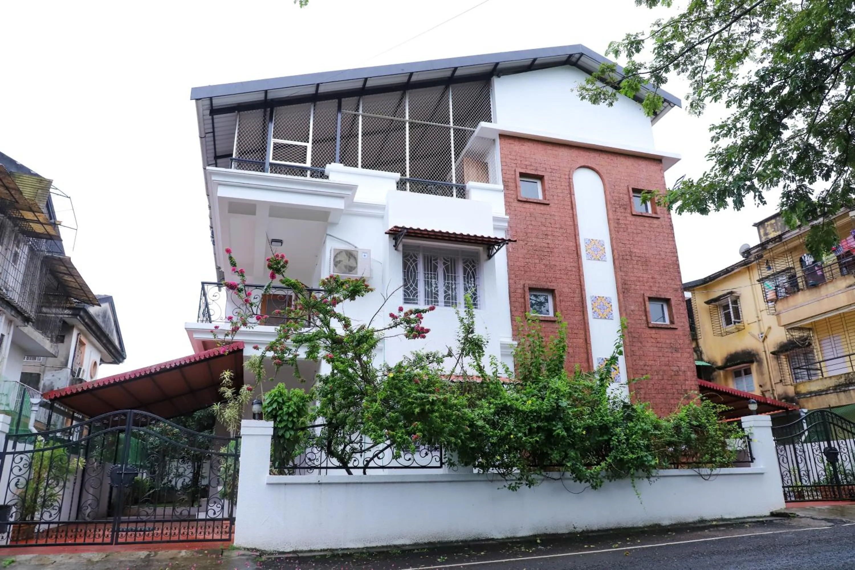 Property building in Surya Kiran Porvorim