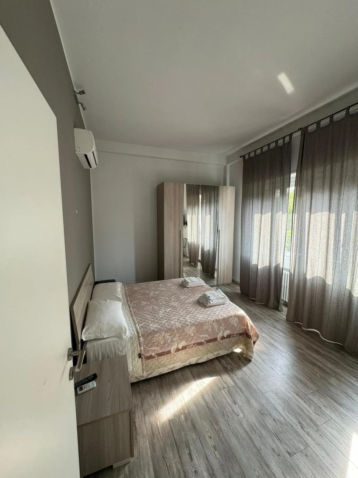 Bed in Hotel Ristorante Sbranetta