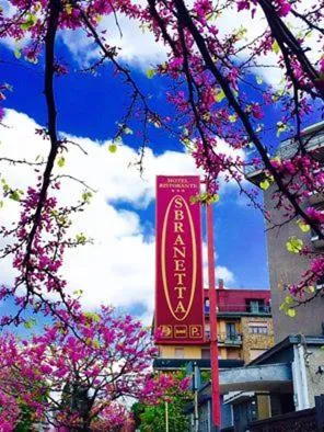 Property building in Hotel Ristorante Sbranetta