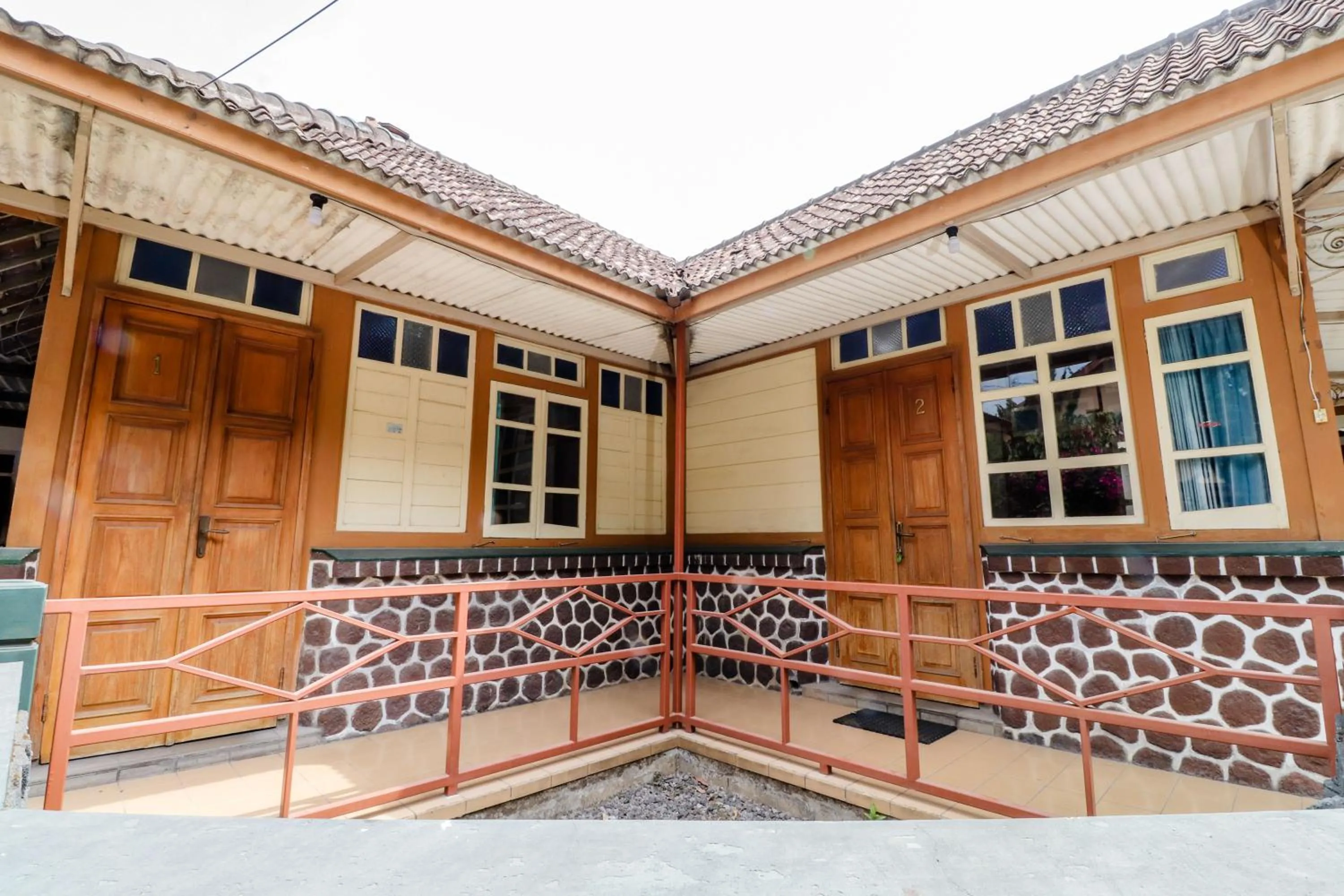 Facade/entrance in Hotel Wismancala Kaliurang