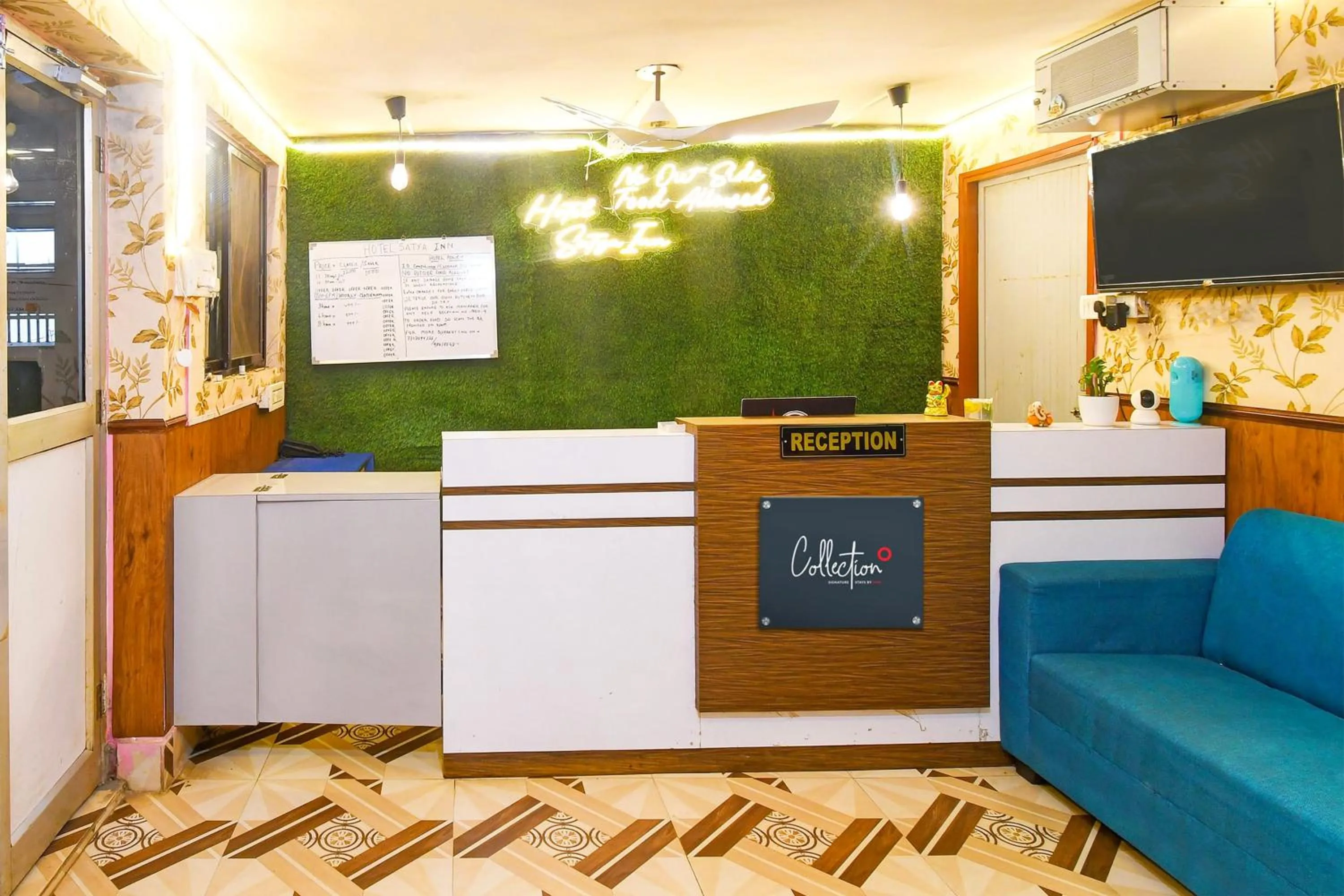 Lobby or reception in Hotel O Sawan INN