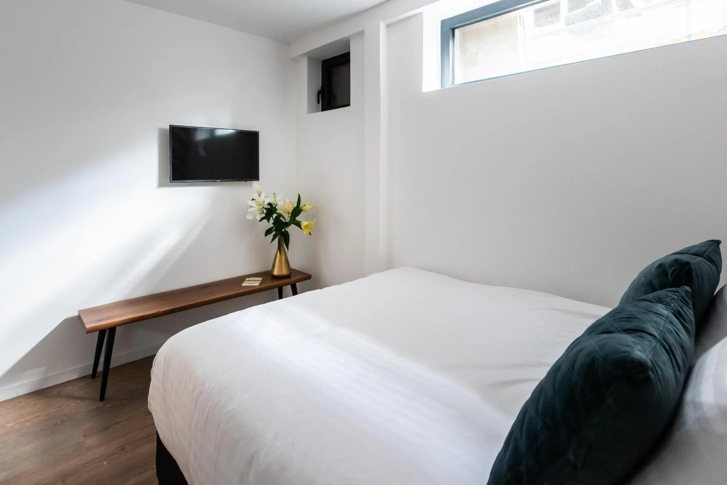 Bed in YAYS Paris Issy by Numa