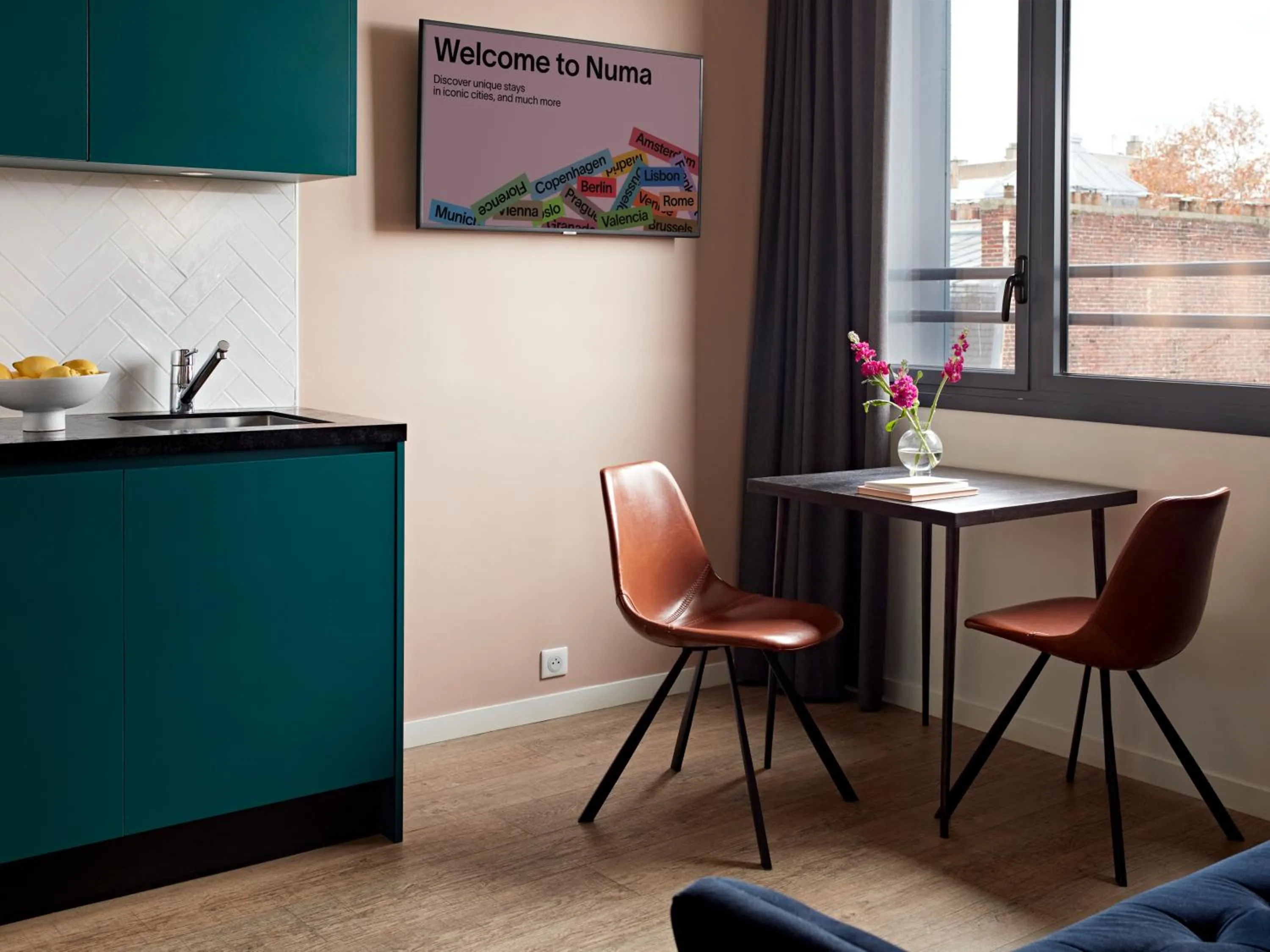 Kitchen or kitchenette in YAYS Paris Issy by Numa