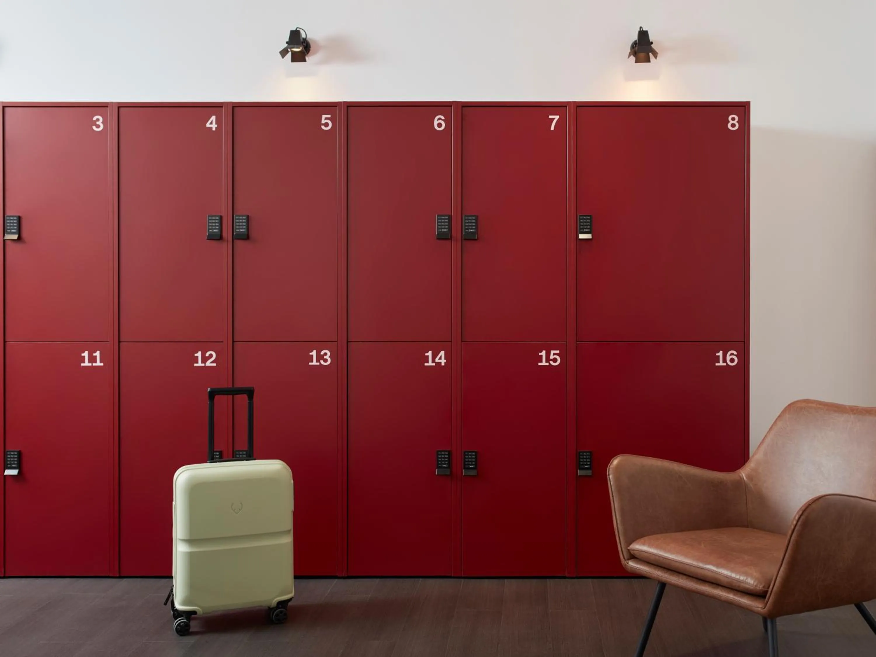 Lobby or reception in YAYS Paris Issy by Numa