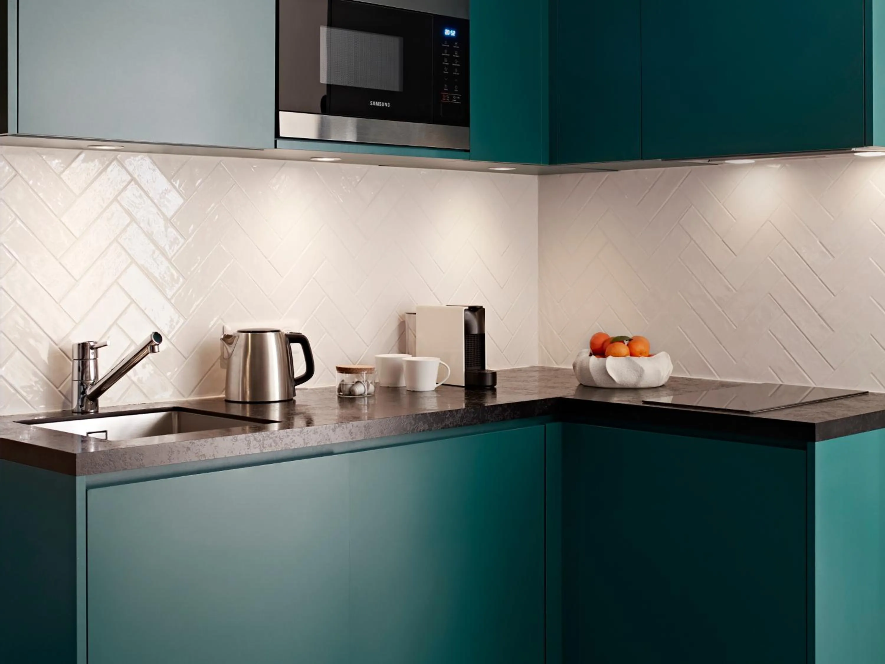 Coffee/tea facilities in YAYS Paris Issy by Numa