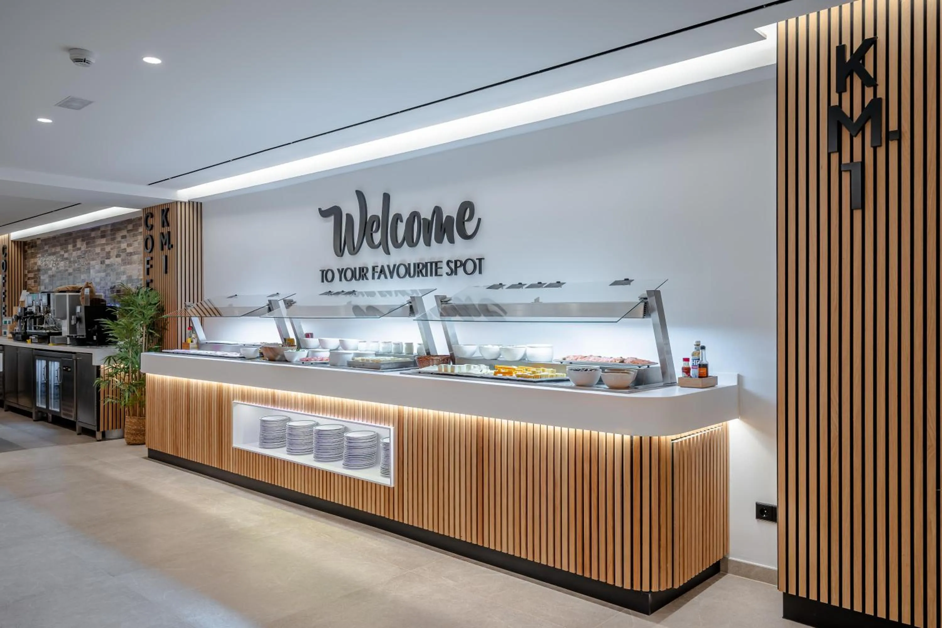 Restaurant/places to eat in THB Niágara - Adults Only