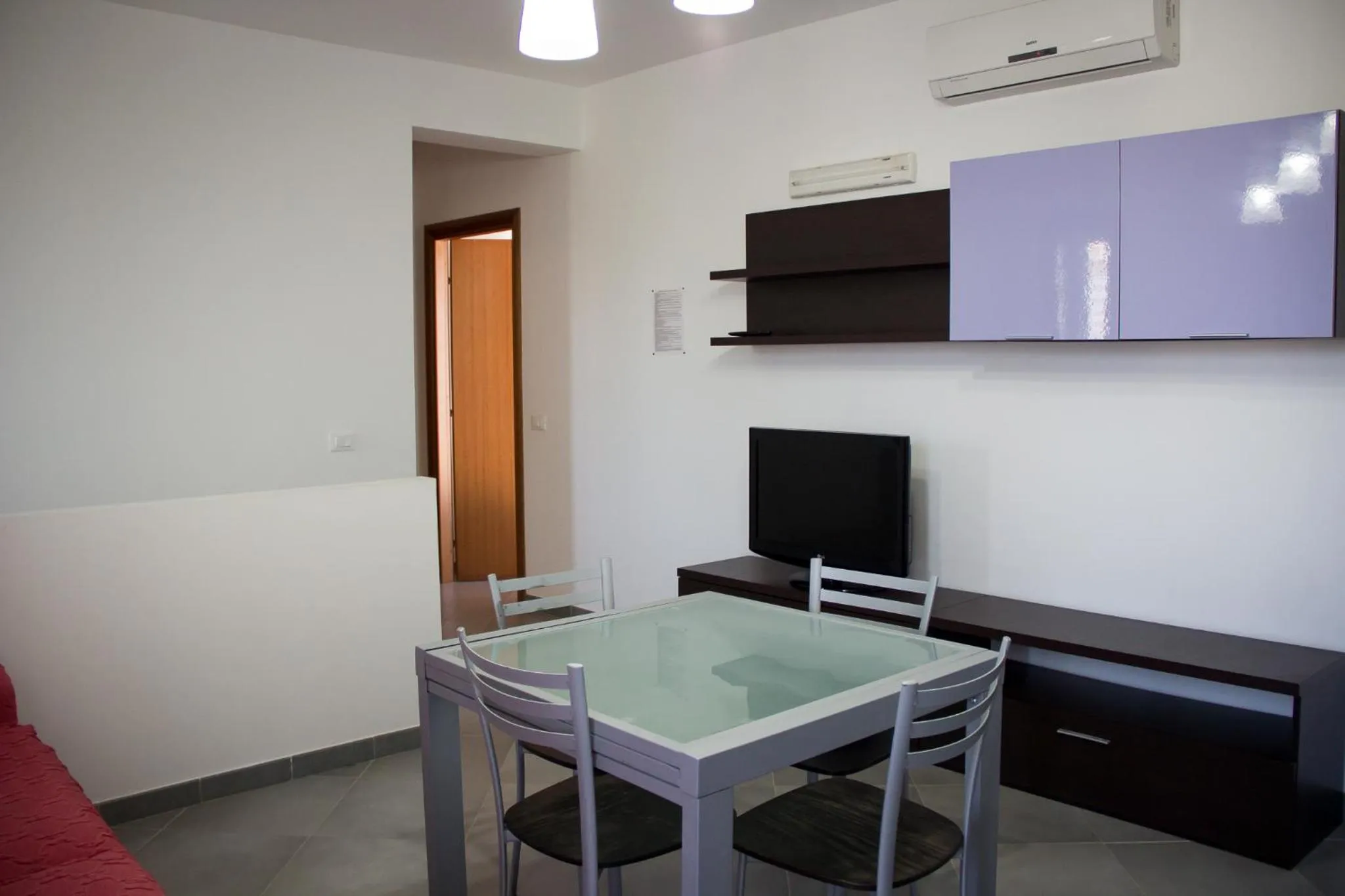 Kitchen or kitchenette in Case Vacanza Torre Lupa