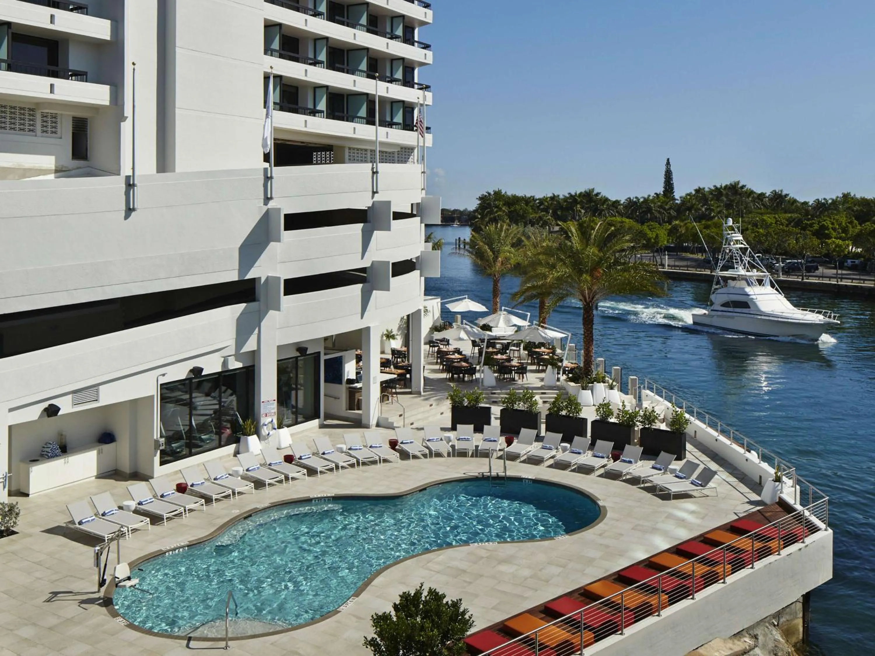 Balcony/Terrace in Waterstone Resort & Marina Boca Raton, Curio Collection by Hilton