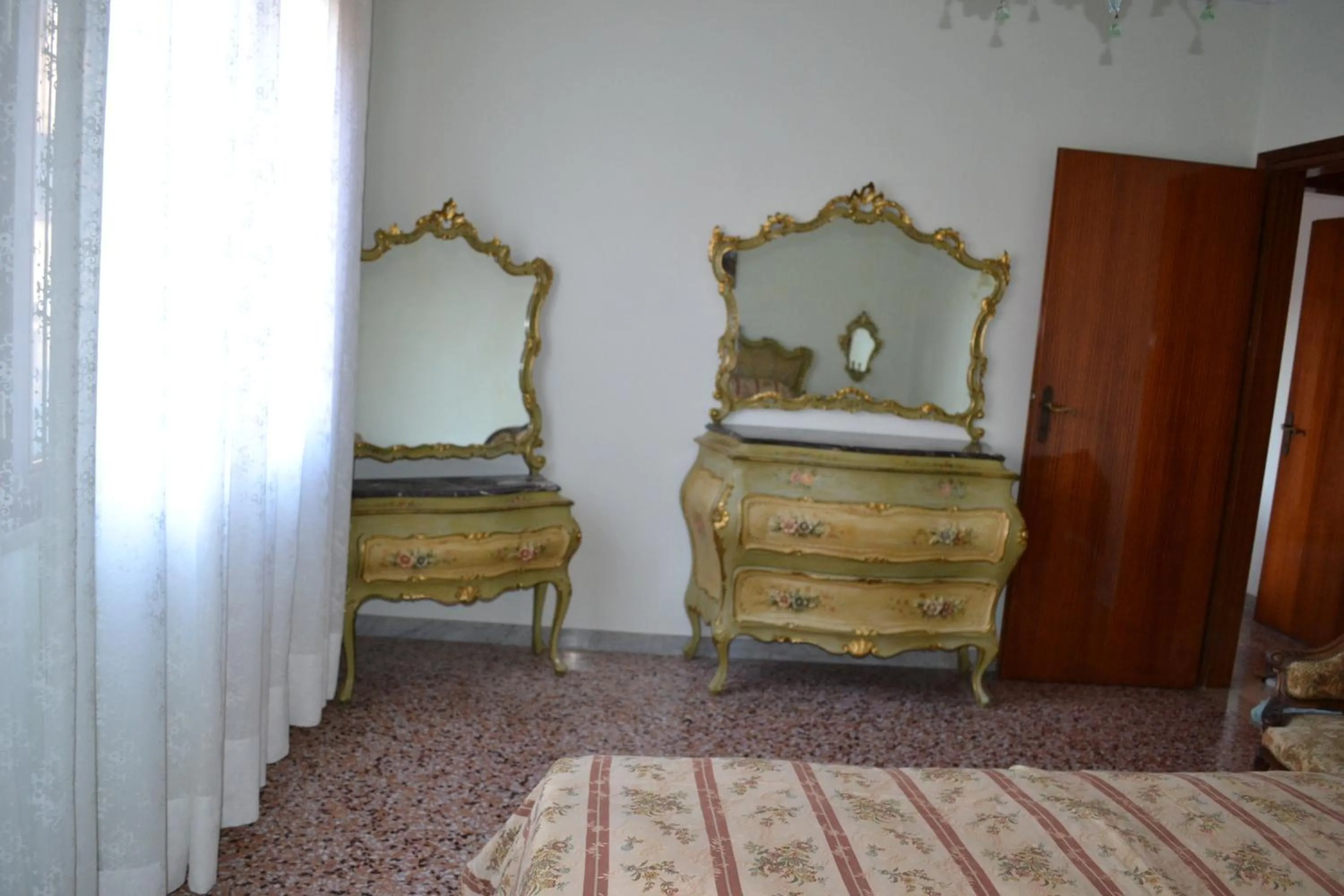 Bedroom, Bed in Da Emi E Giuly