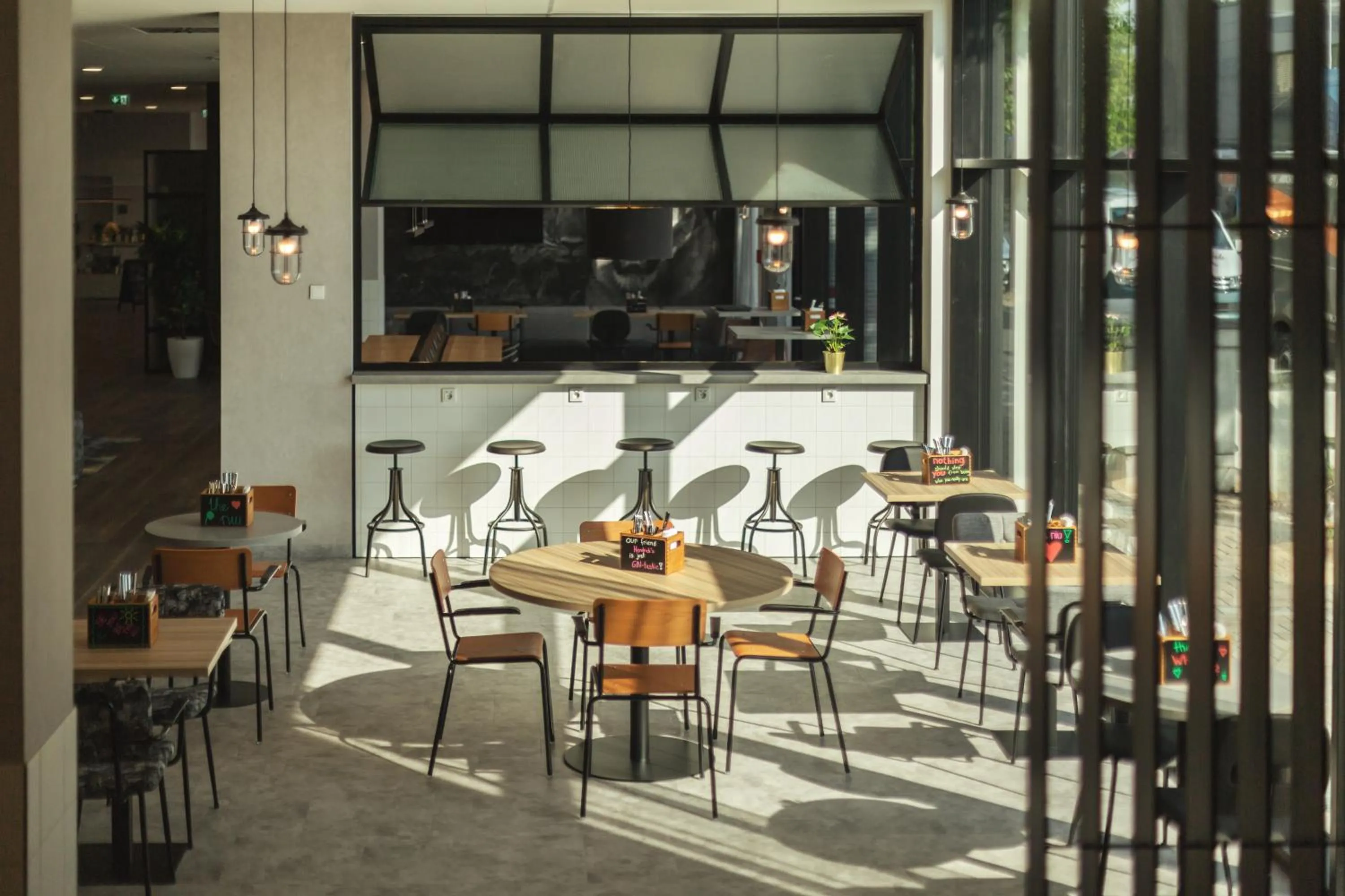 Restaurant/places to eat in Holiday Inn - the niu, Leo Nuremberg by IHG