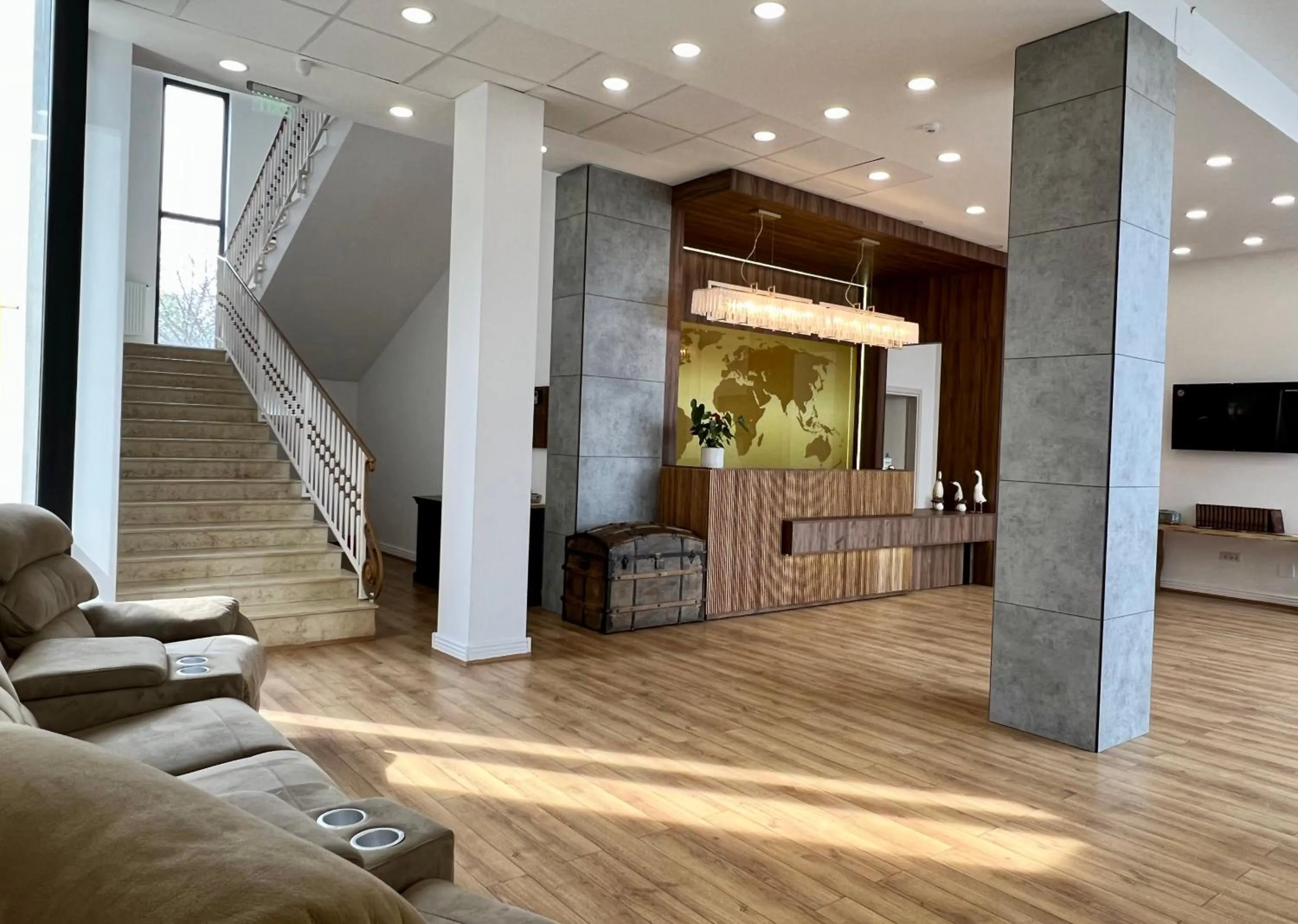 Seating area in Bliss Inn Tunari