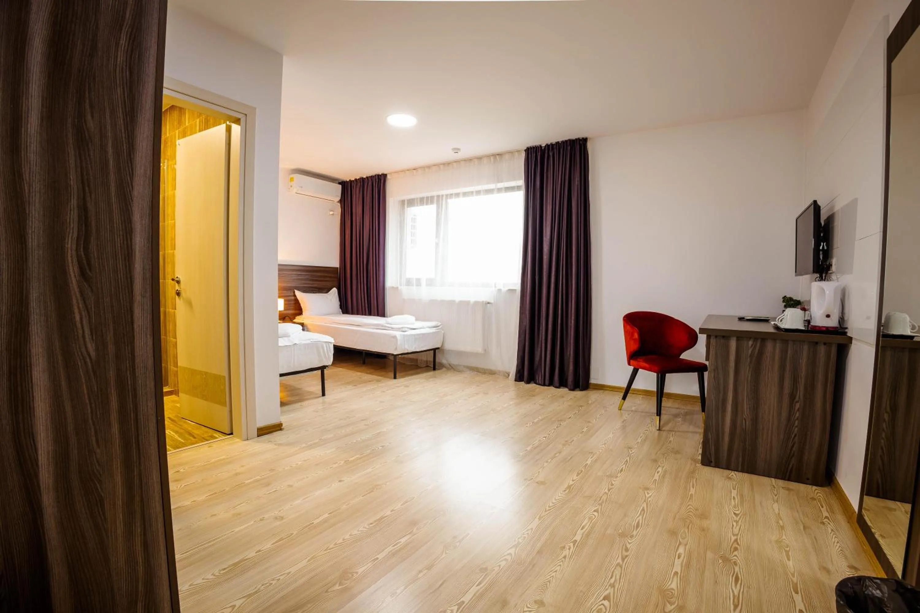 Photo of the whole room, Bed in Bliss Inn Tunari